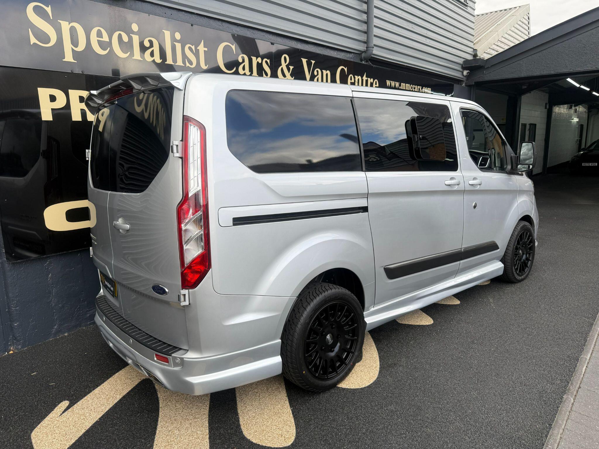 Ford Transit Custom view 8