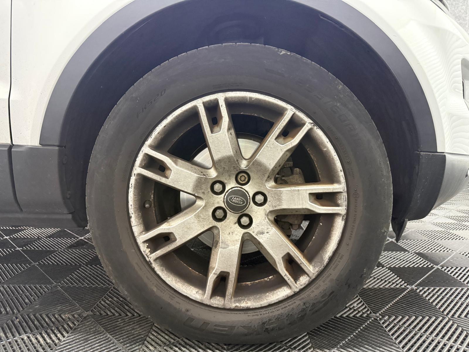 Land Rover Range Rover Evoque view 29