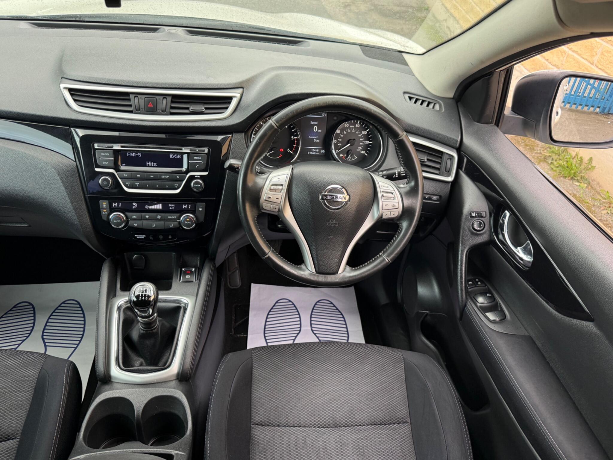 Nissan Qashqai view 17