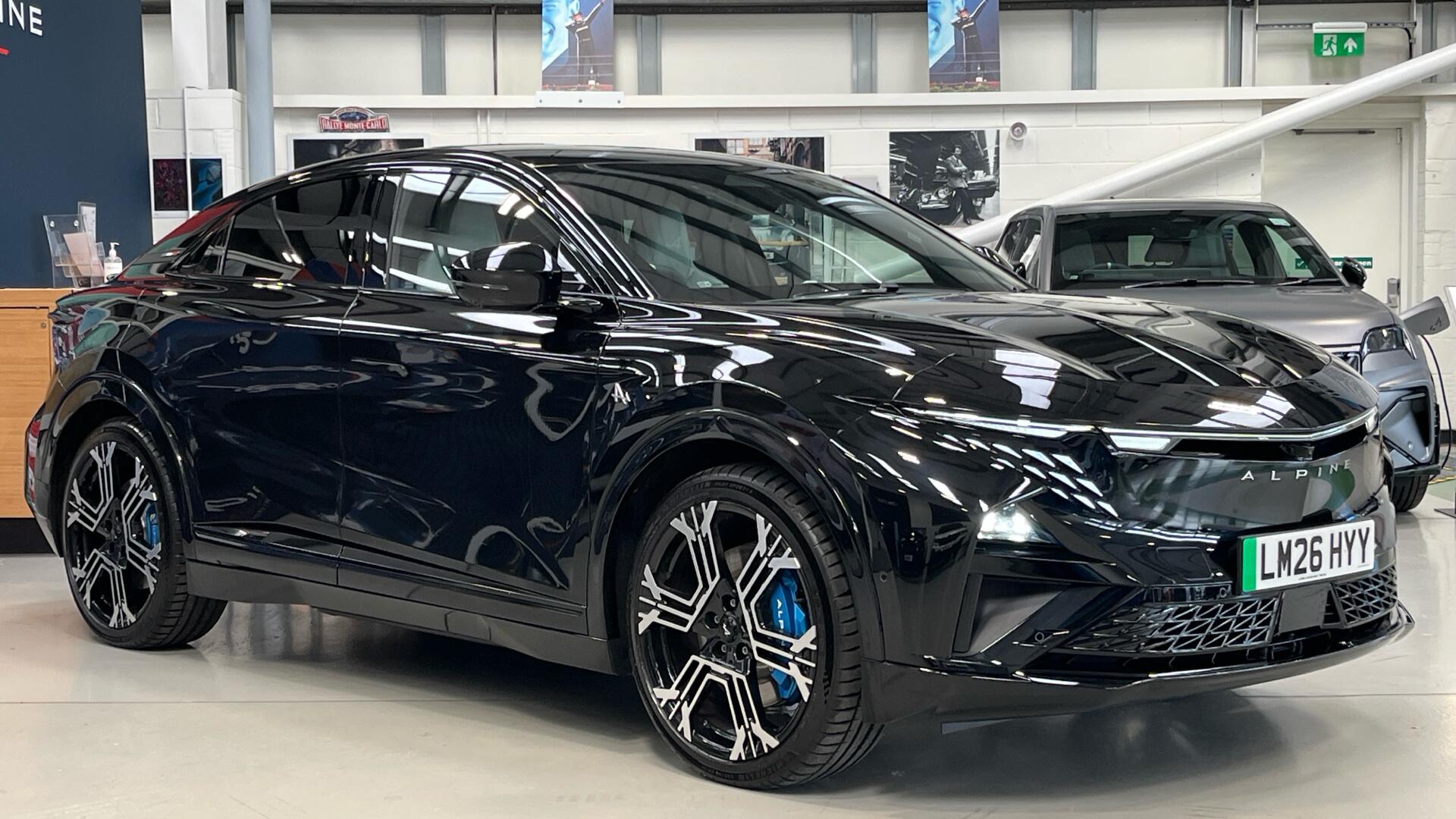 Alpine A390