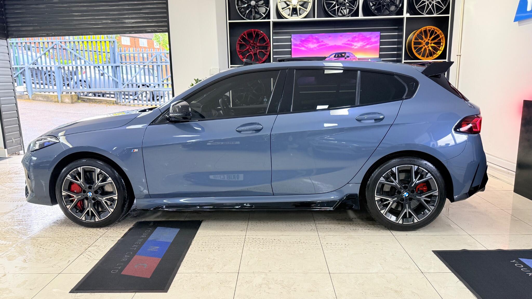 BMW 1 Series view 60