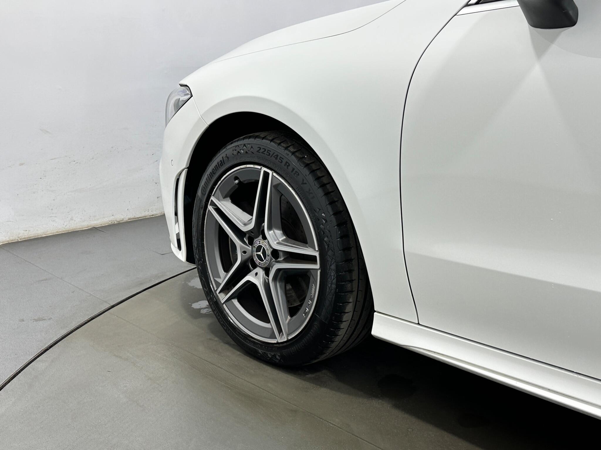 Mercedes-Benz Cla view 53