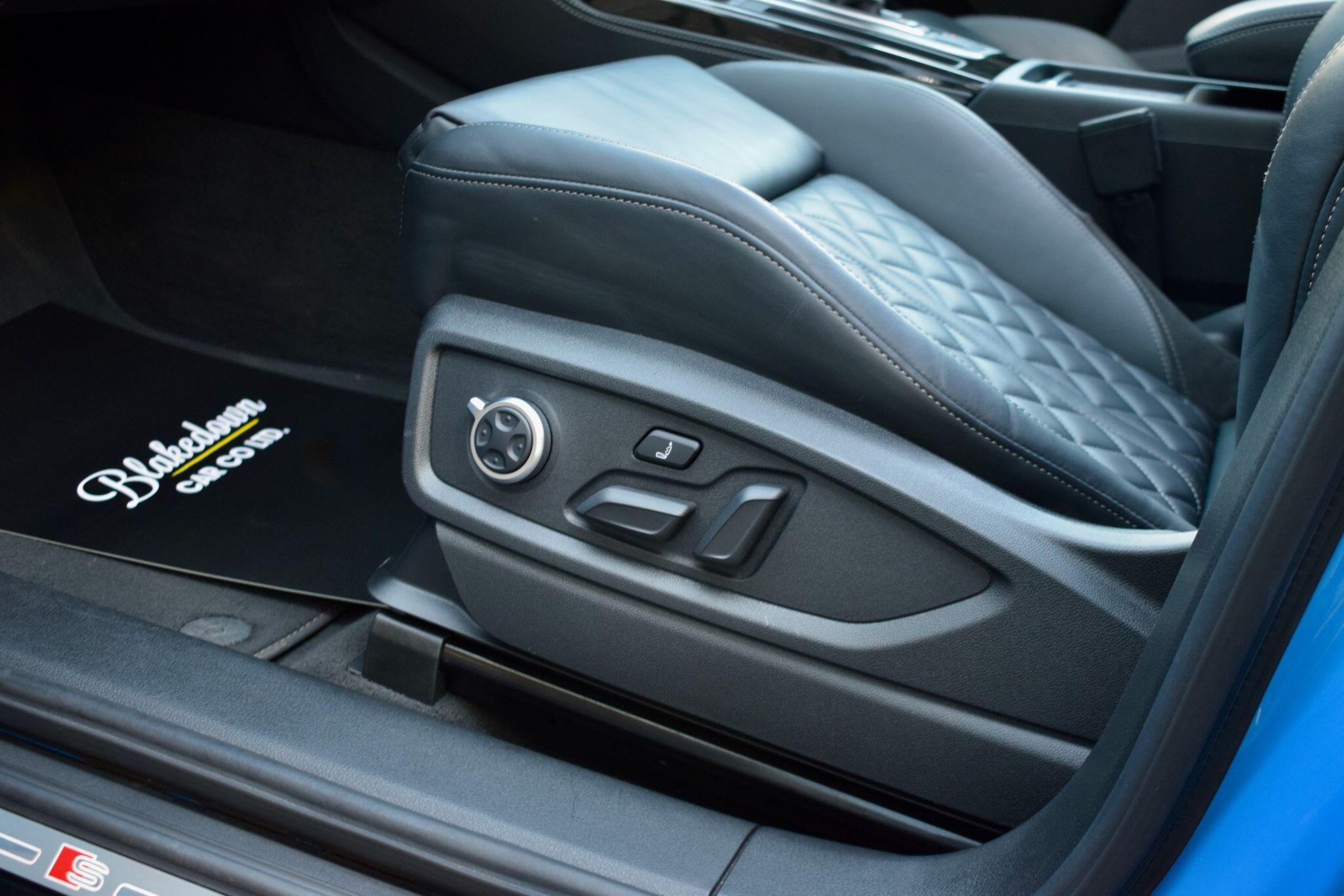 Audi SQ5 view 17
