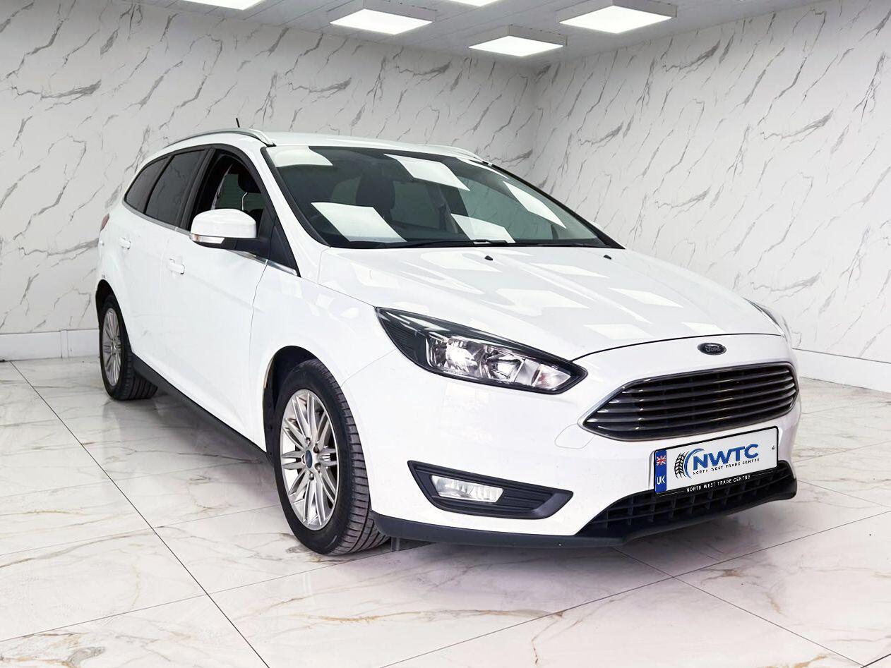 Ford Focus view 4