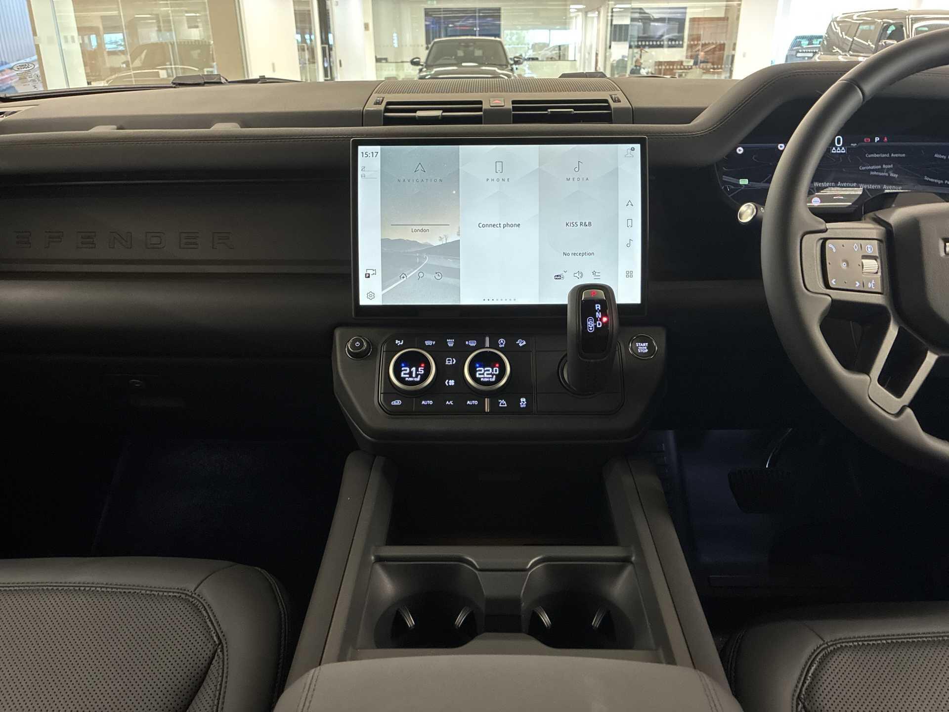 Land Rover Defender view 14