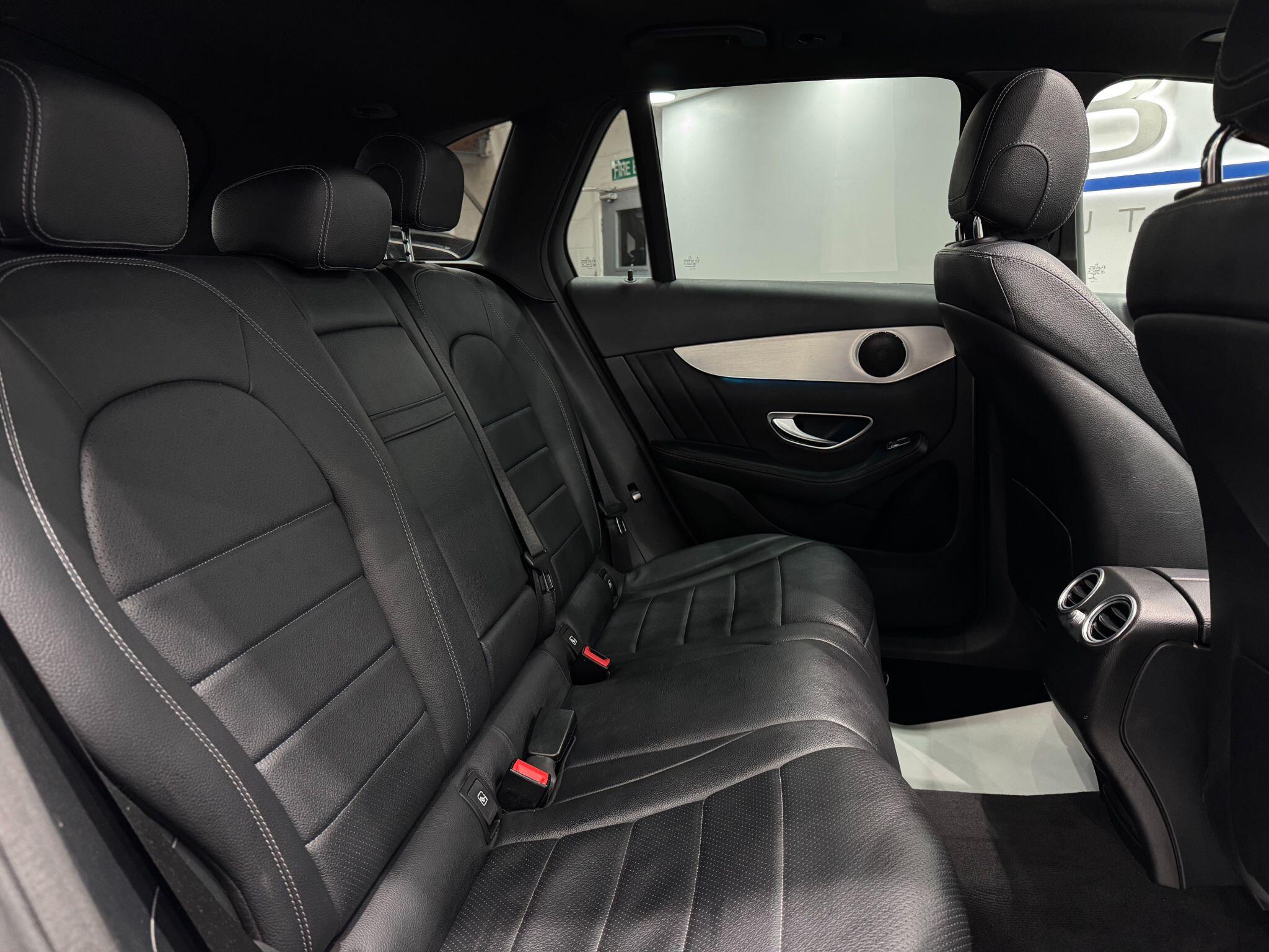 Mercedes-Benz GLC view 46