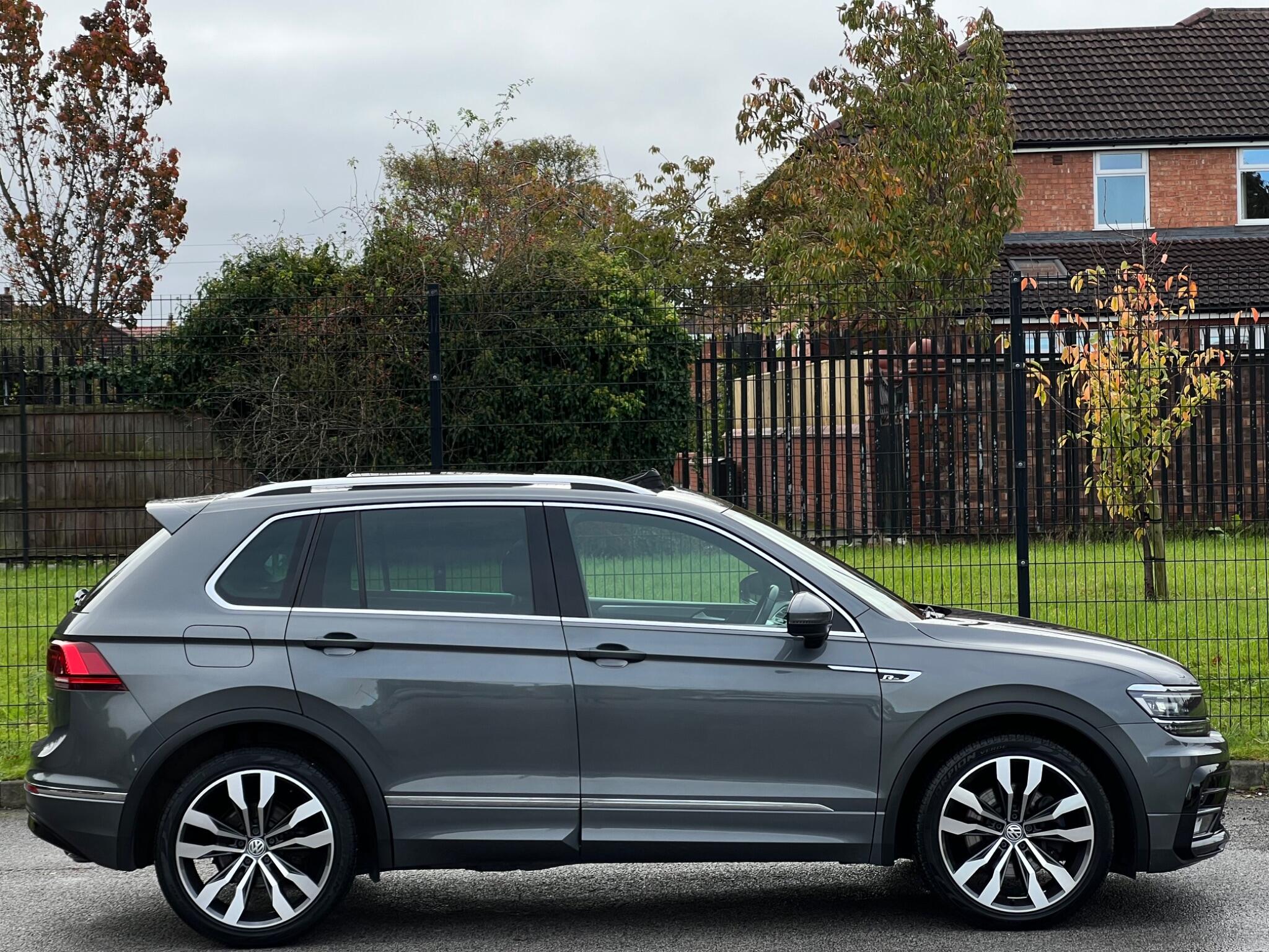 Volkswagen Tiguan view 10