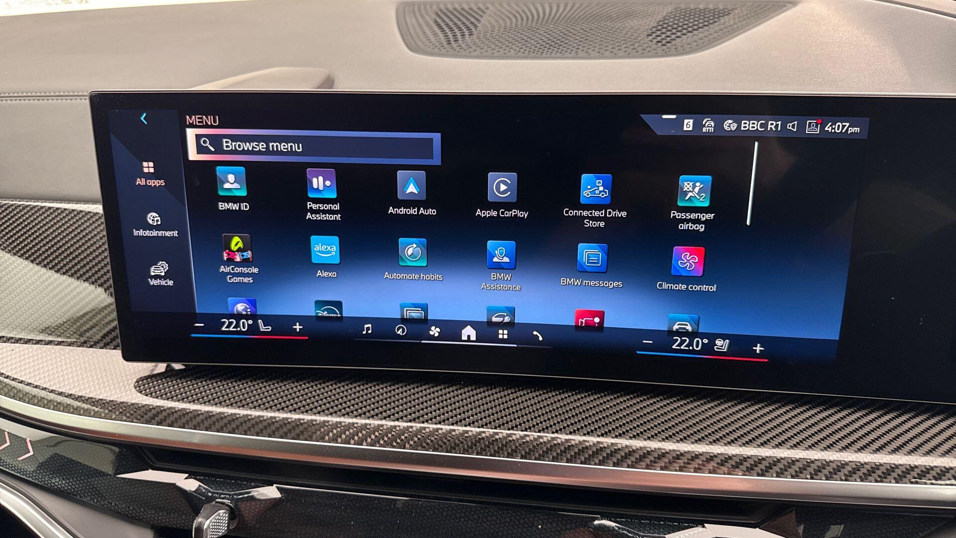 BMW X7 view 31