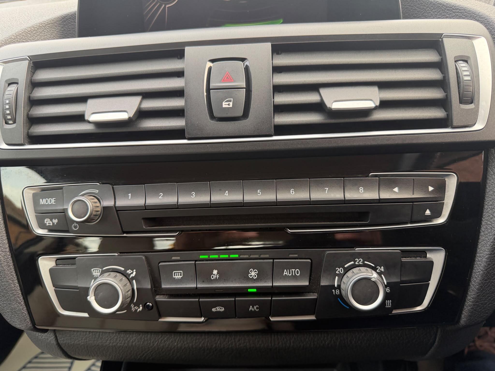 BMW 2 Series view 31