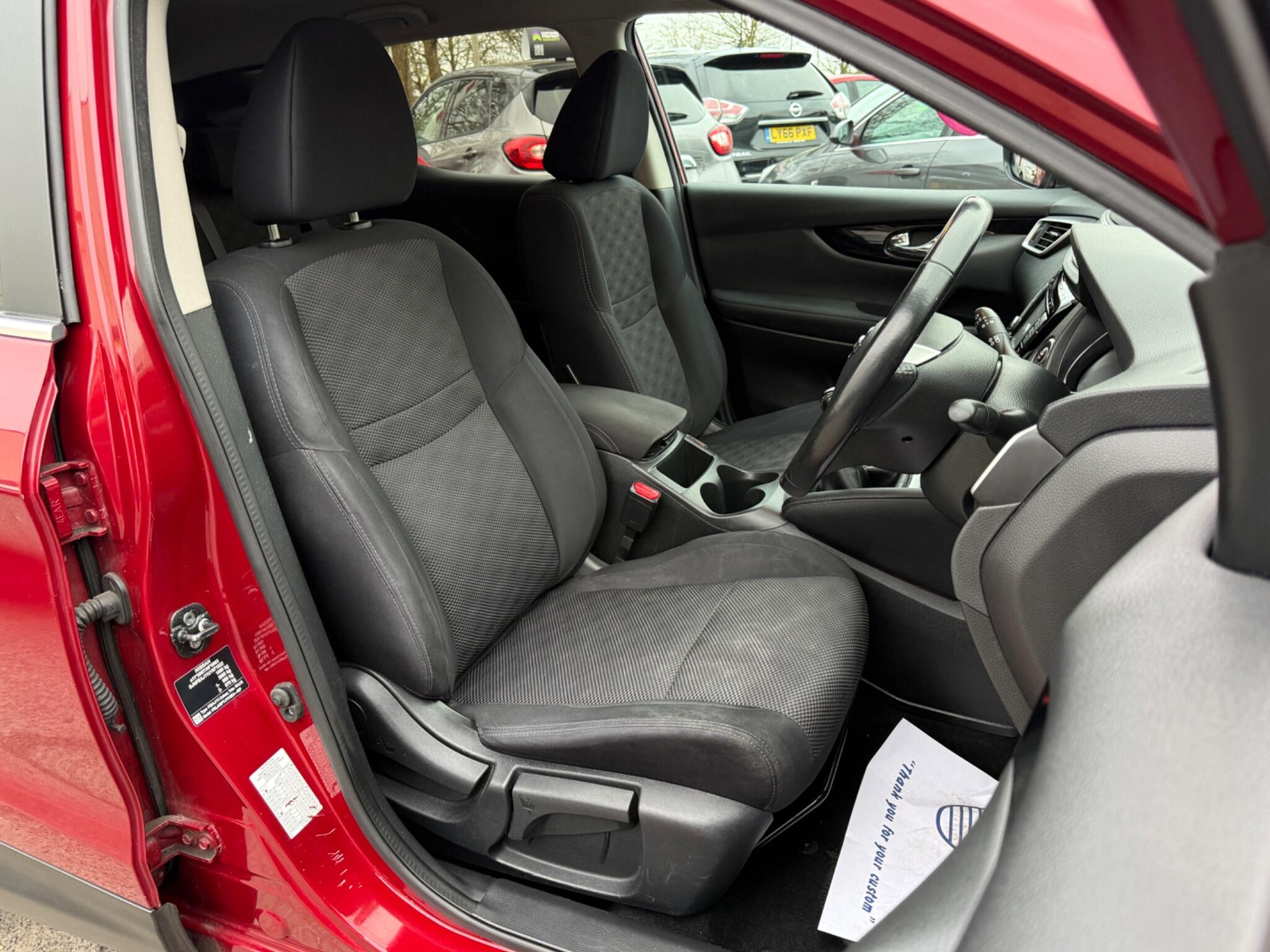 Nissan Qashqai - Image 36