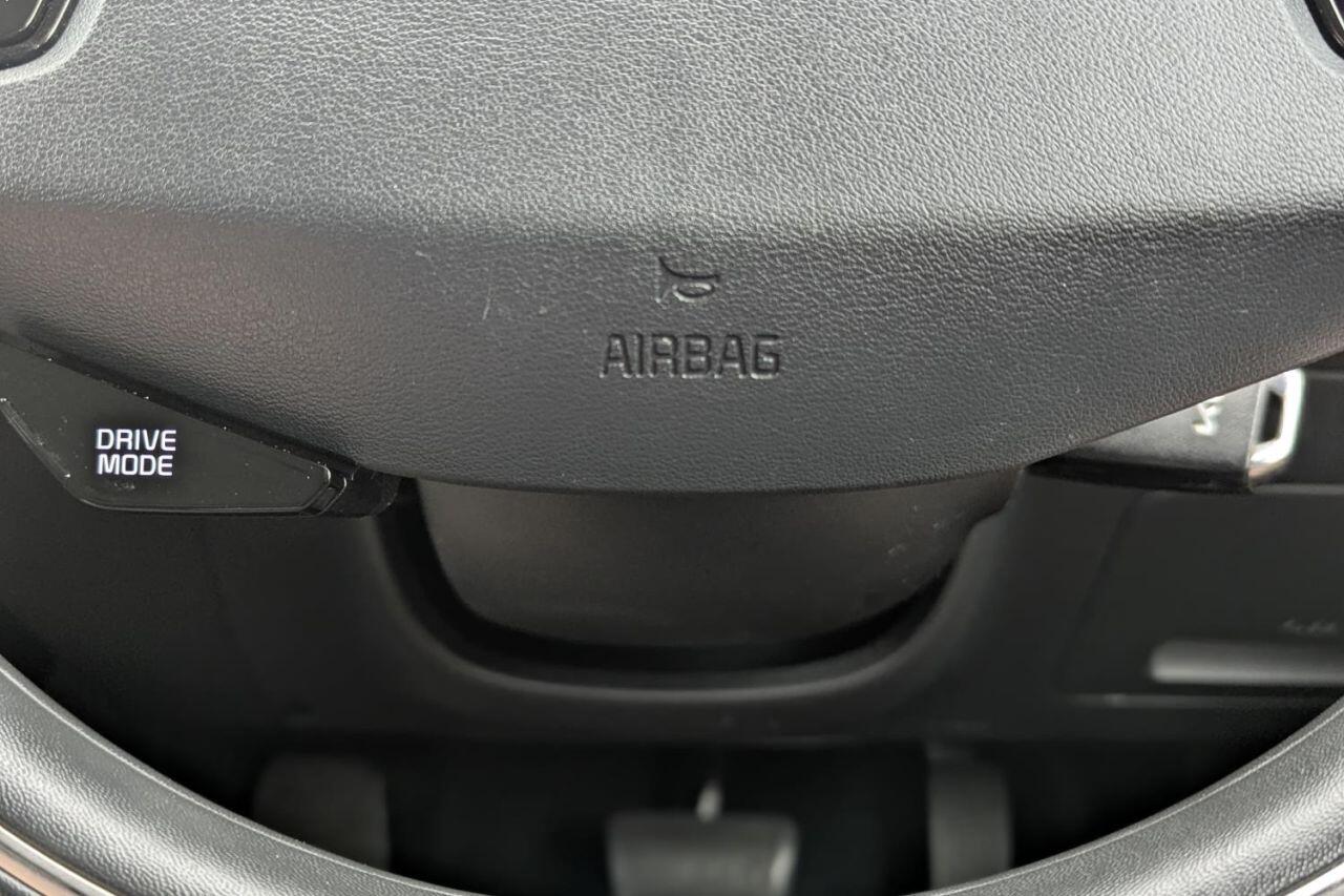 Kia Niro view 33