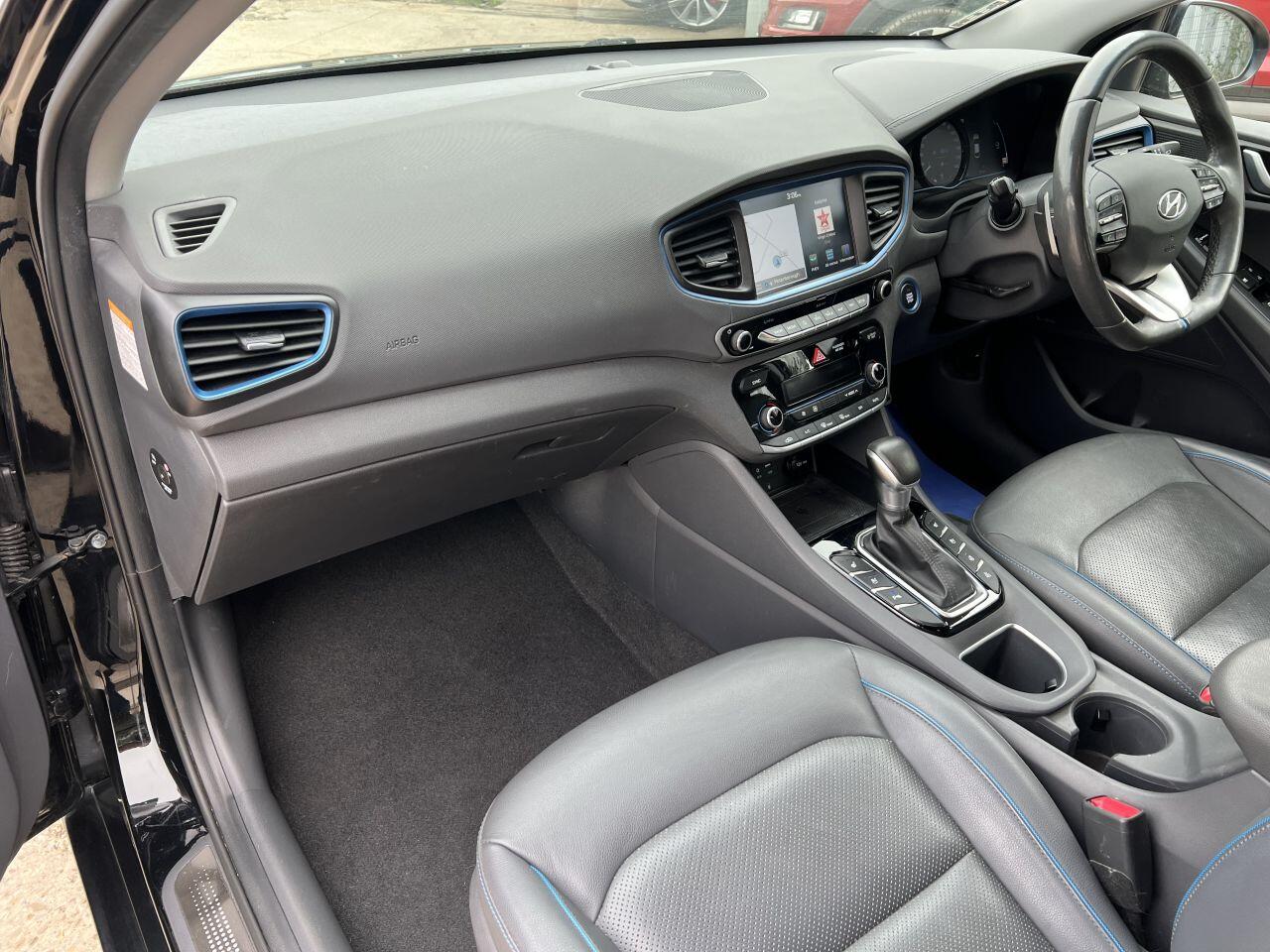 Hyundai Ioniq view 25