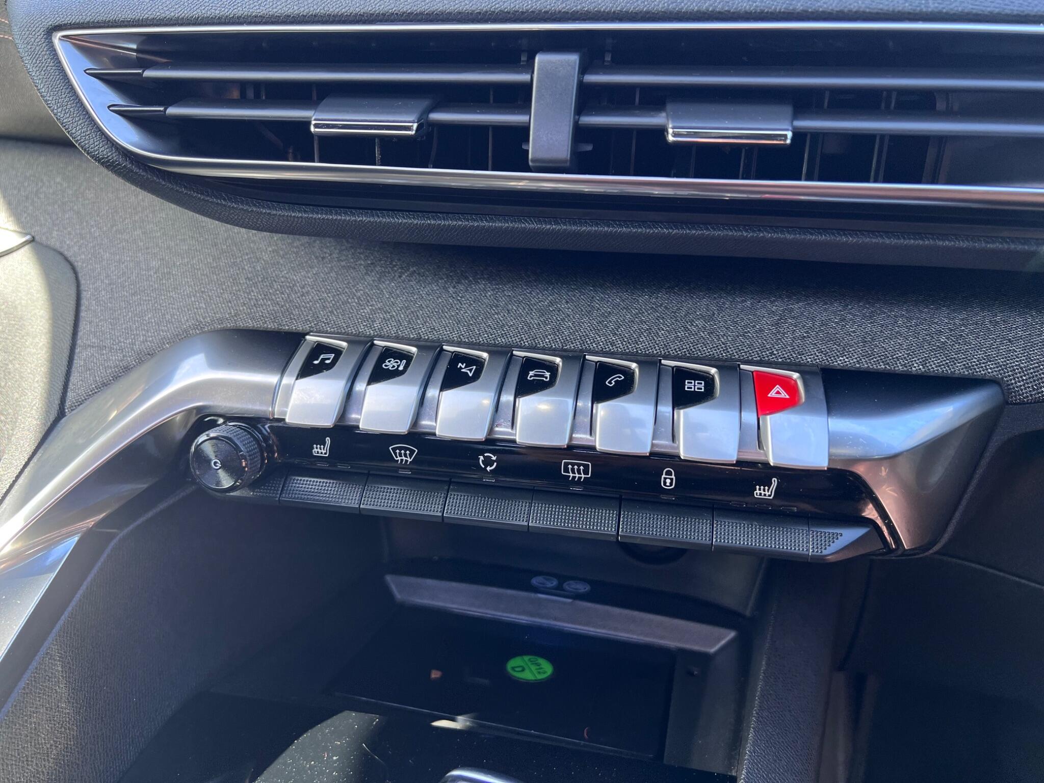 Peugeot 3008 view 27