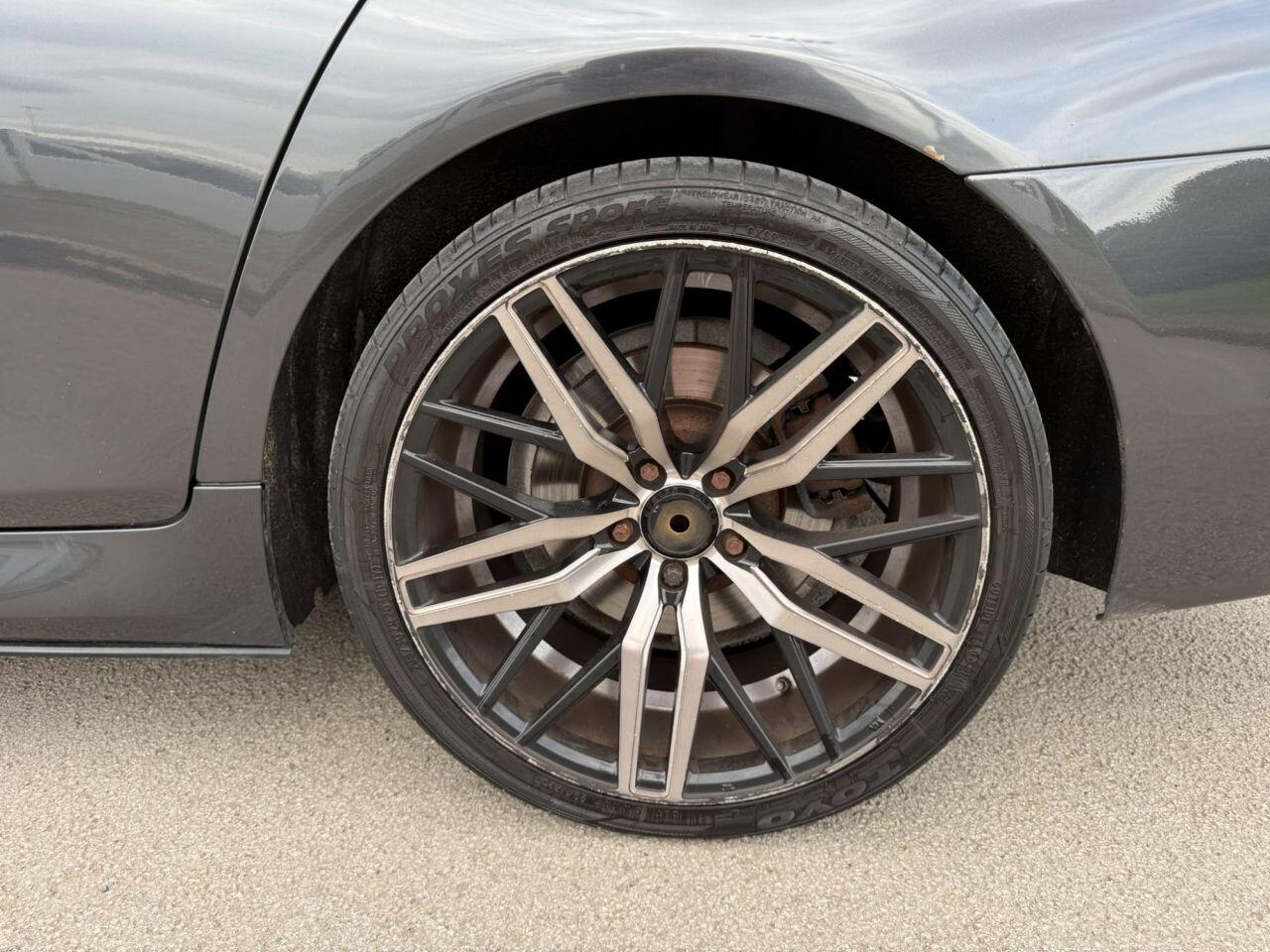 BMW 5 Series view 72