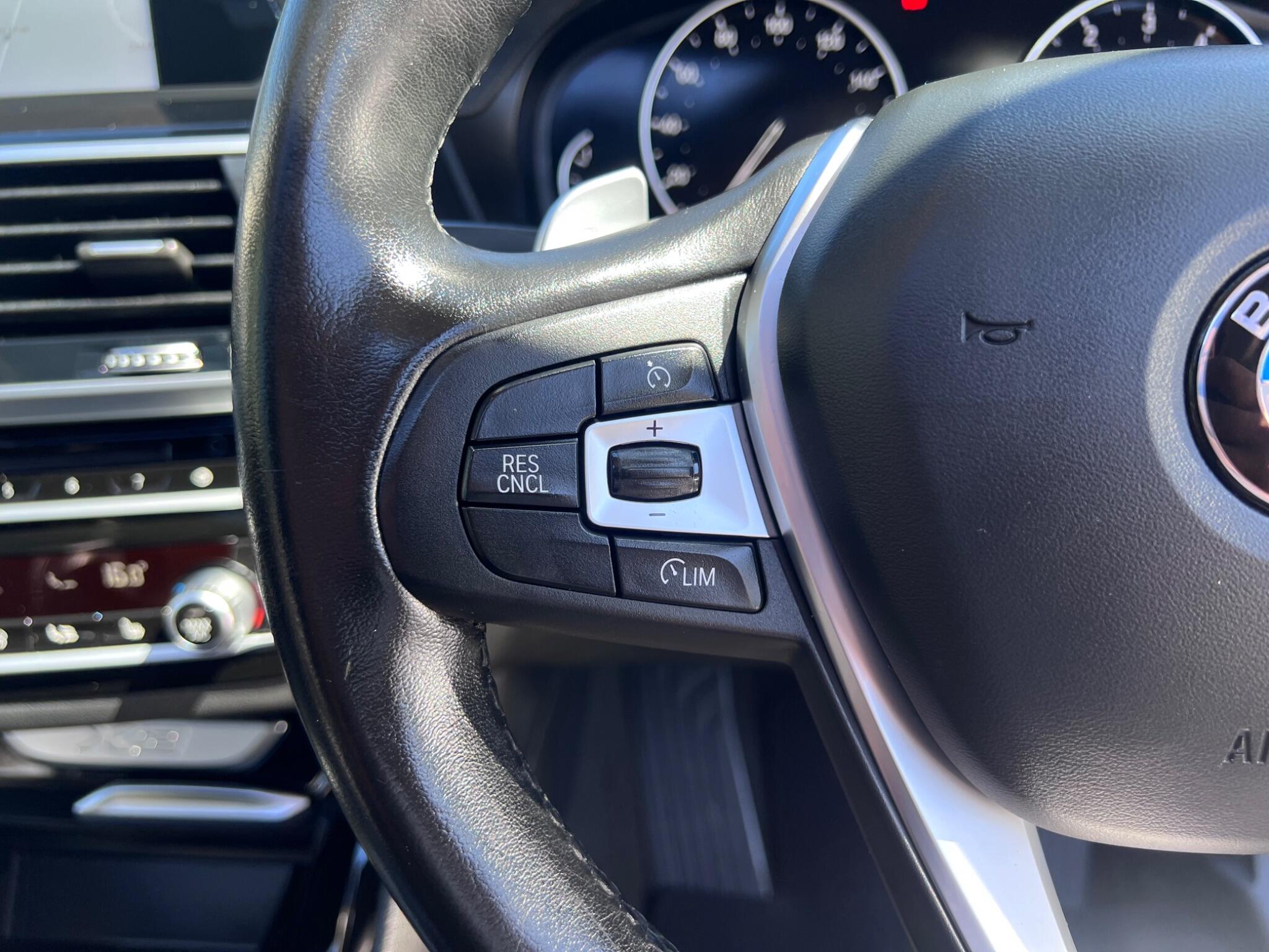 BMW X3 view 26