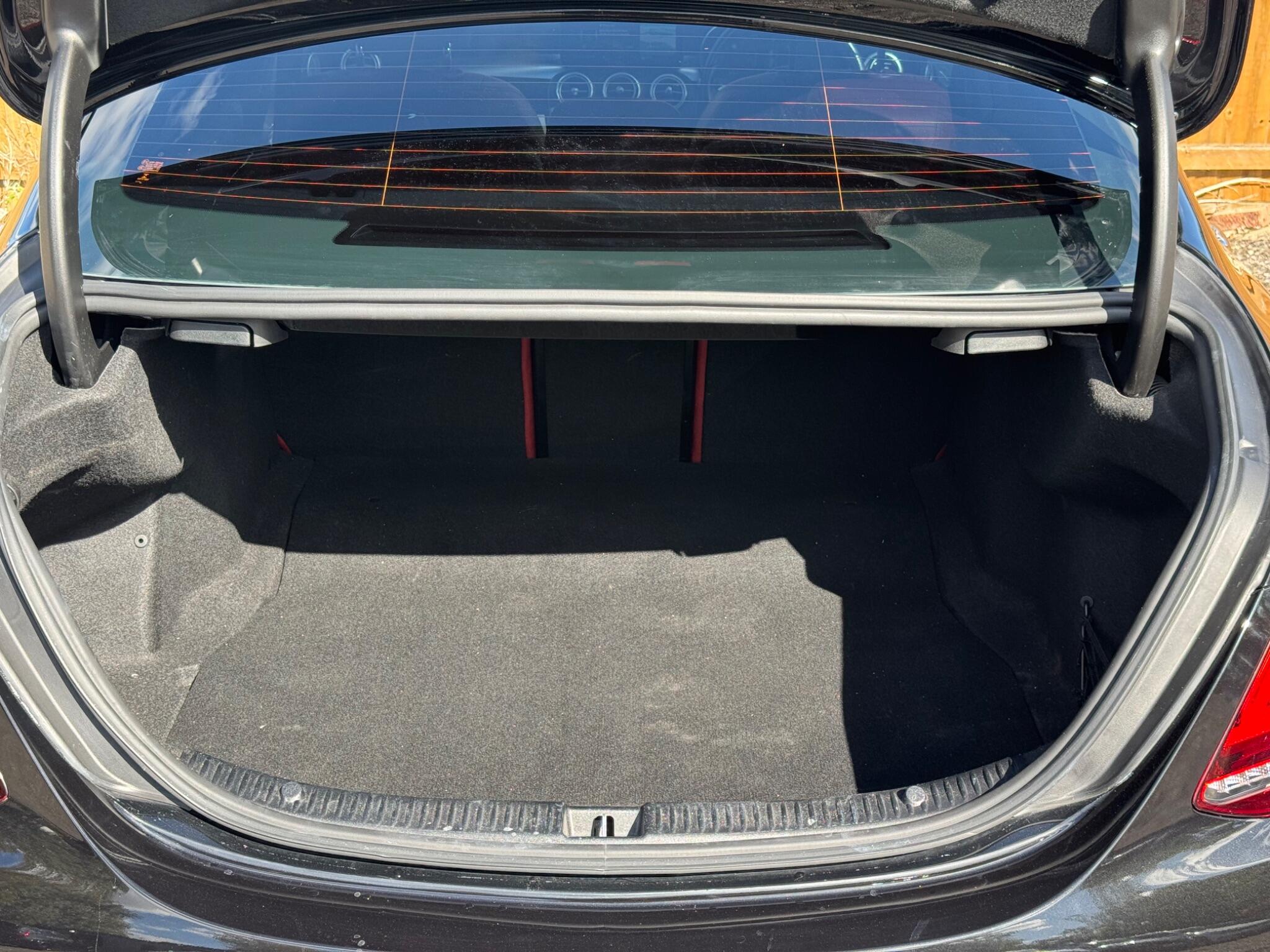 Mercedes-Benz C-Class view 46