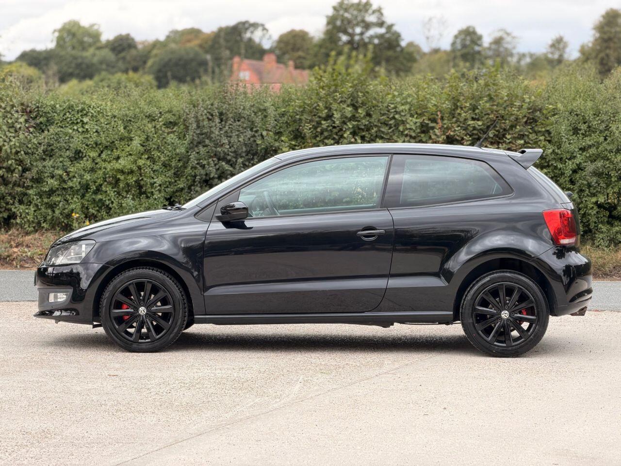 Volkswagen Polo view 8