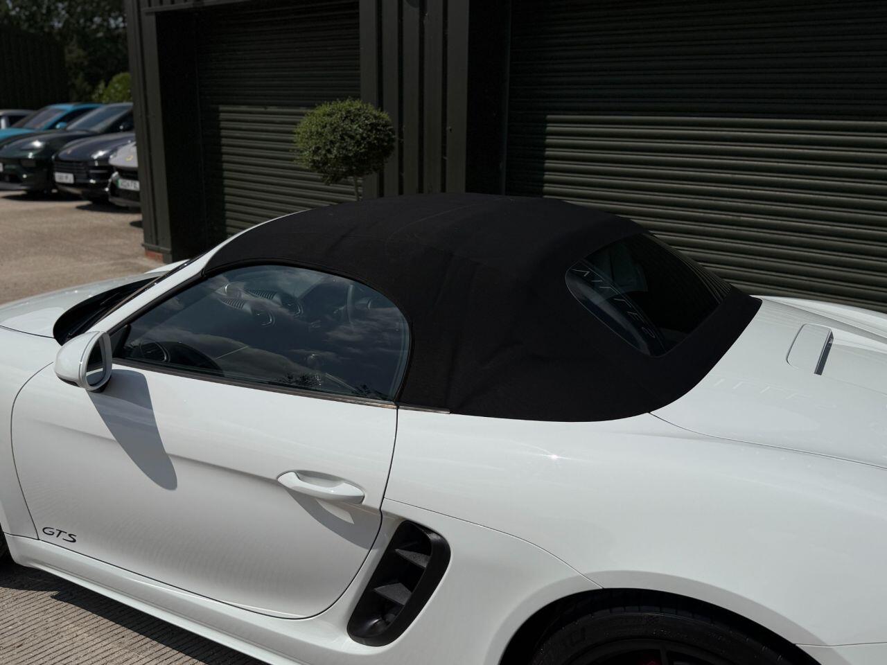 Porsche 718 Boxster view 3