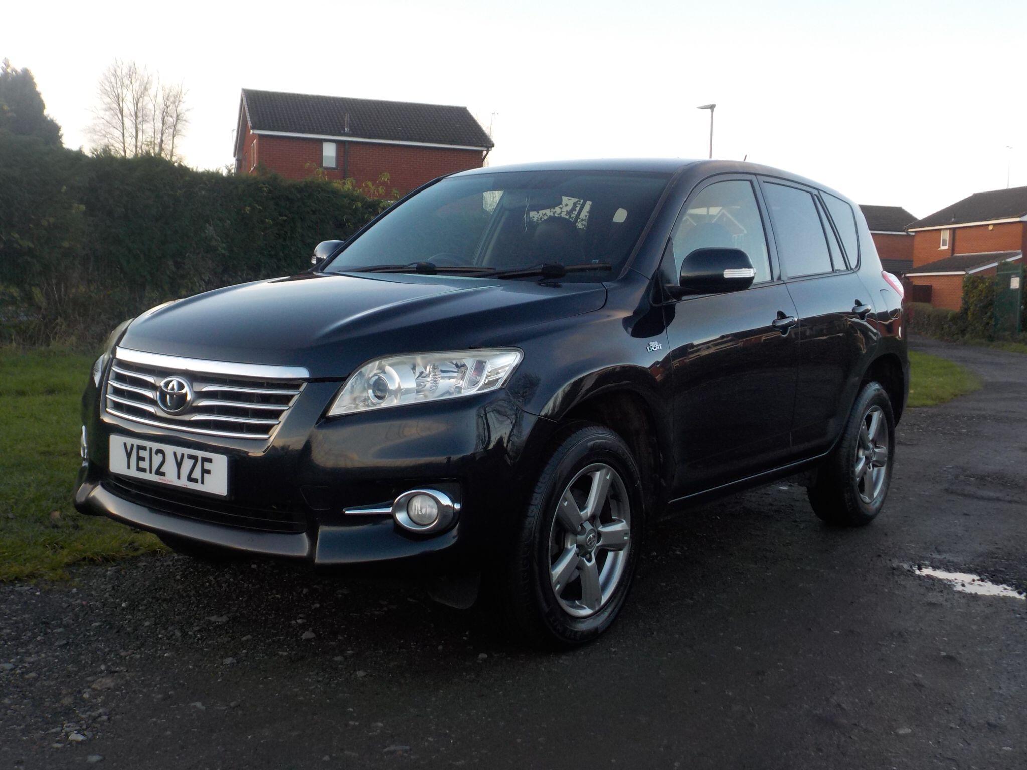 Toyota RAV4 2.2 D-CAT XT-R Auto 4WD Euro 5 5dr