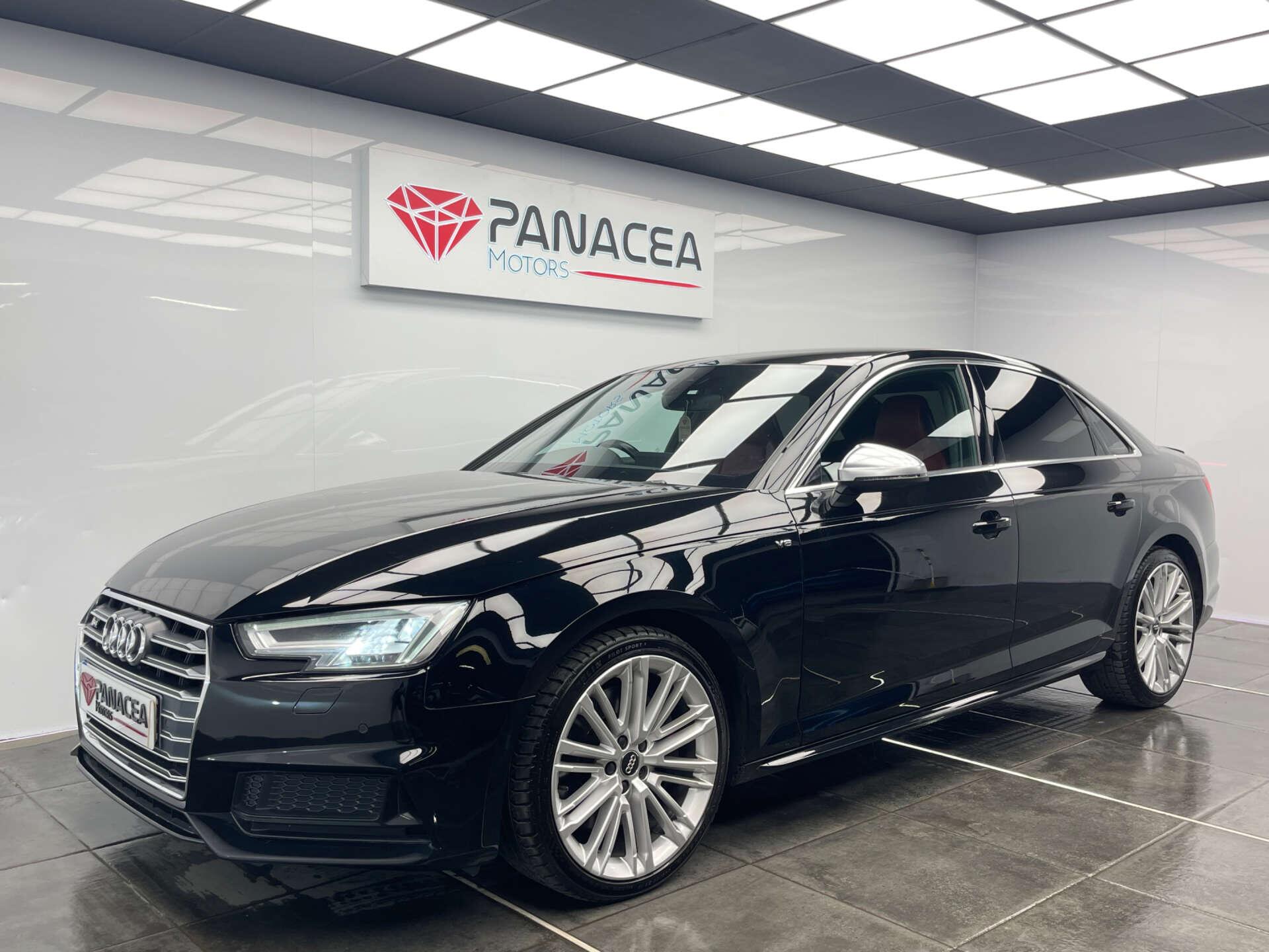 Audi S4 view 35