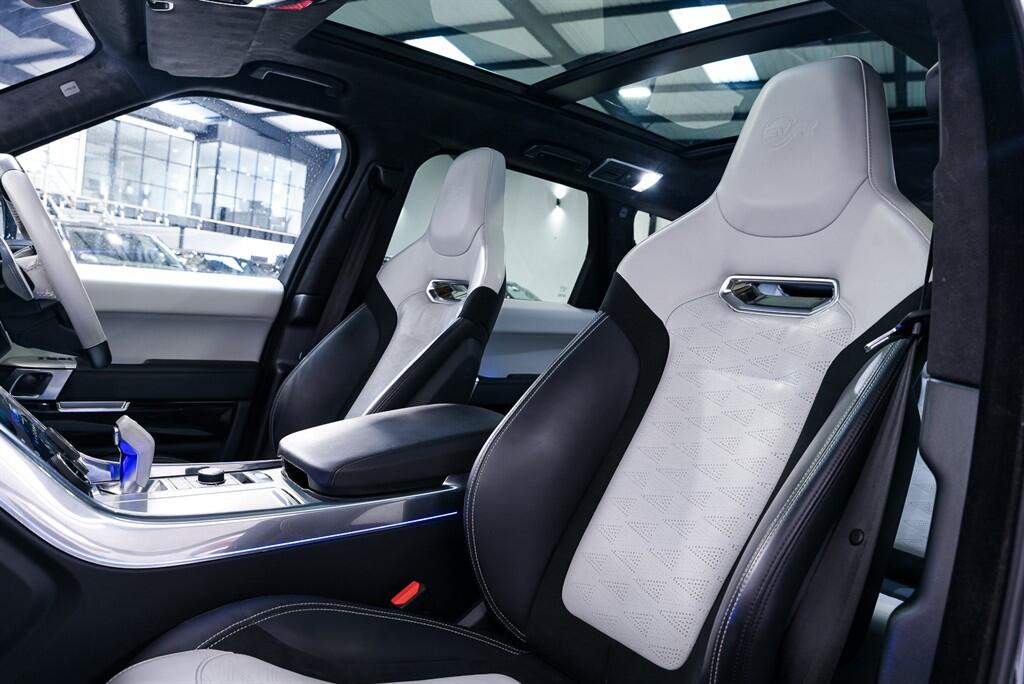Land Rover Range Rover Sport view 18