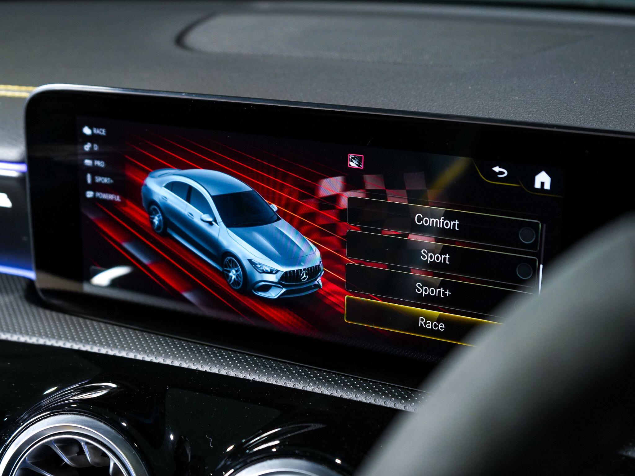 Mercedes-Benz CLA view 29