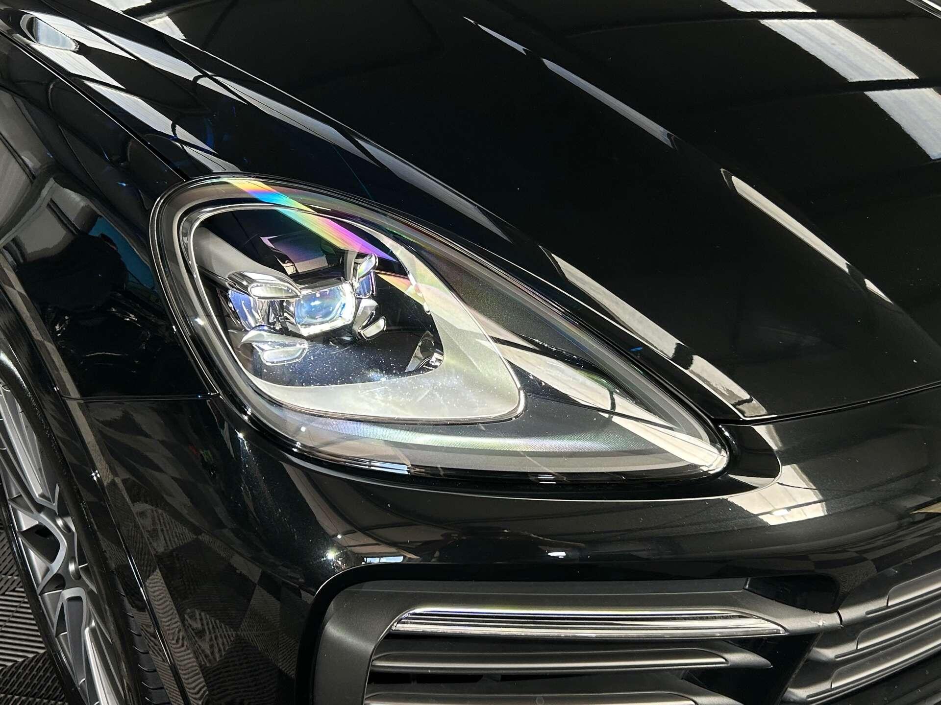 Porsche Cayenne view 5