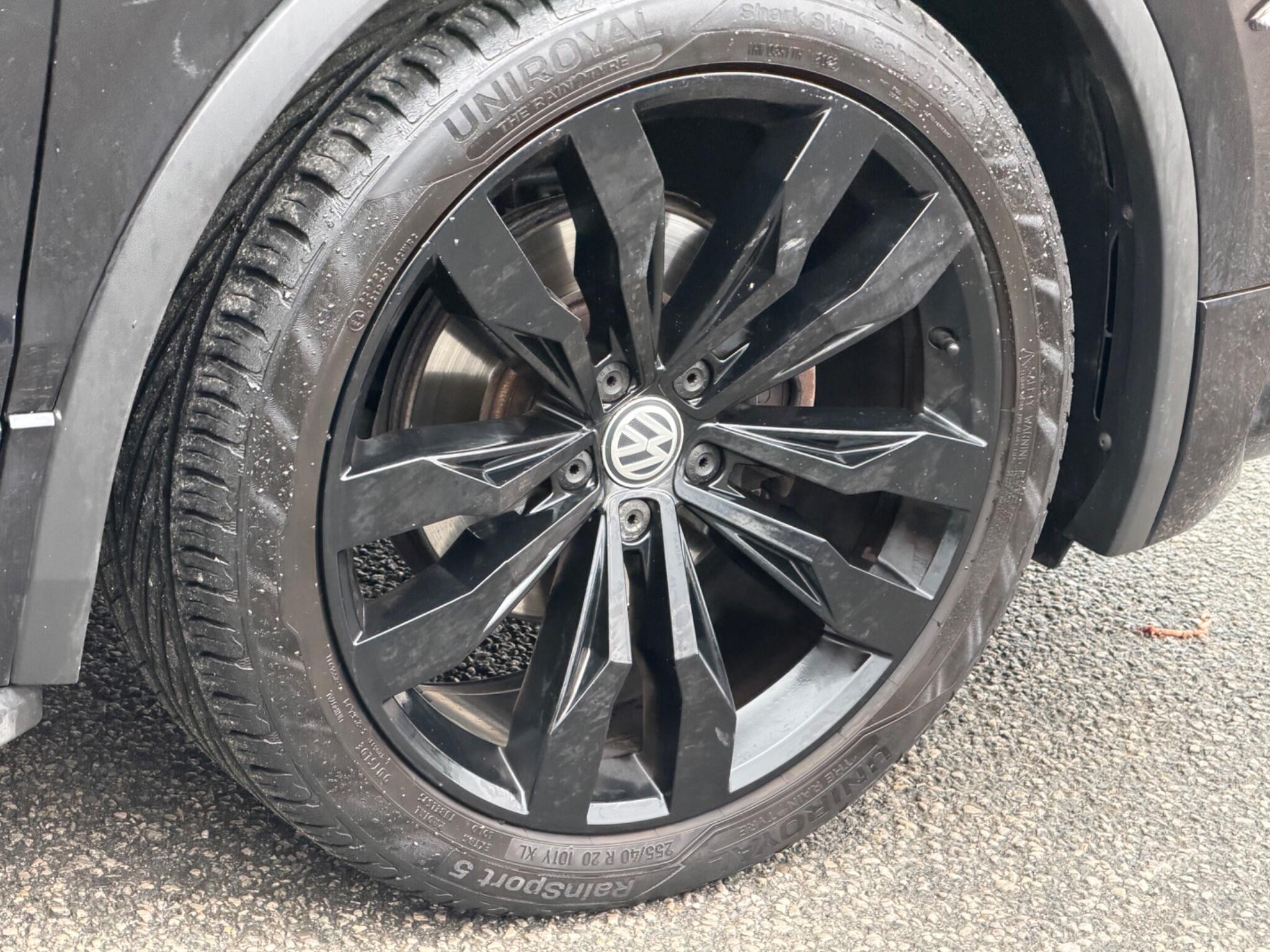 Volkswagen Tiguan view 61