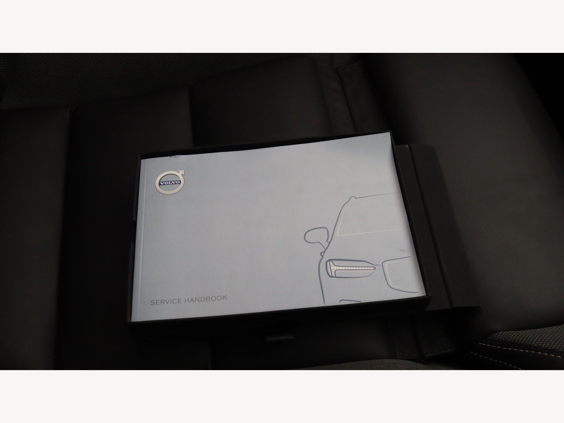 Volvo XC60 view 17