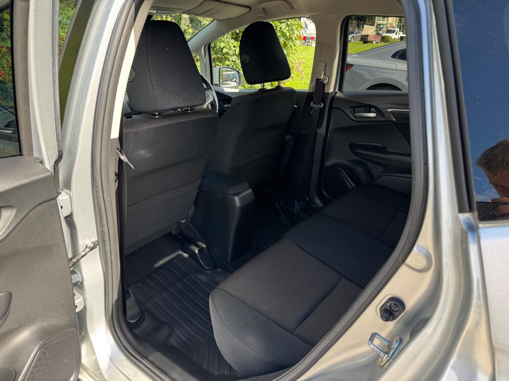 Honda Jazz view 19