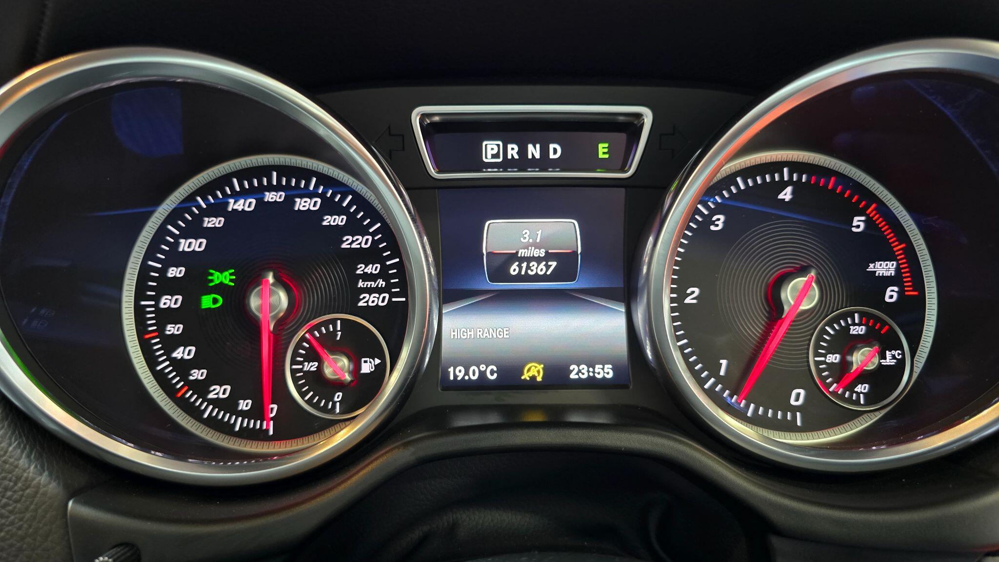 Mercedes-Benz G-Class view 7