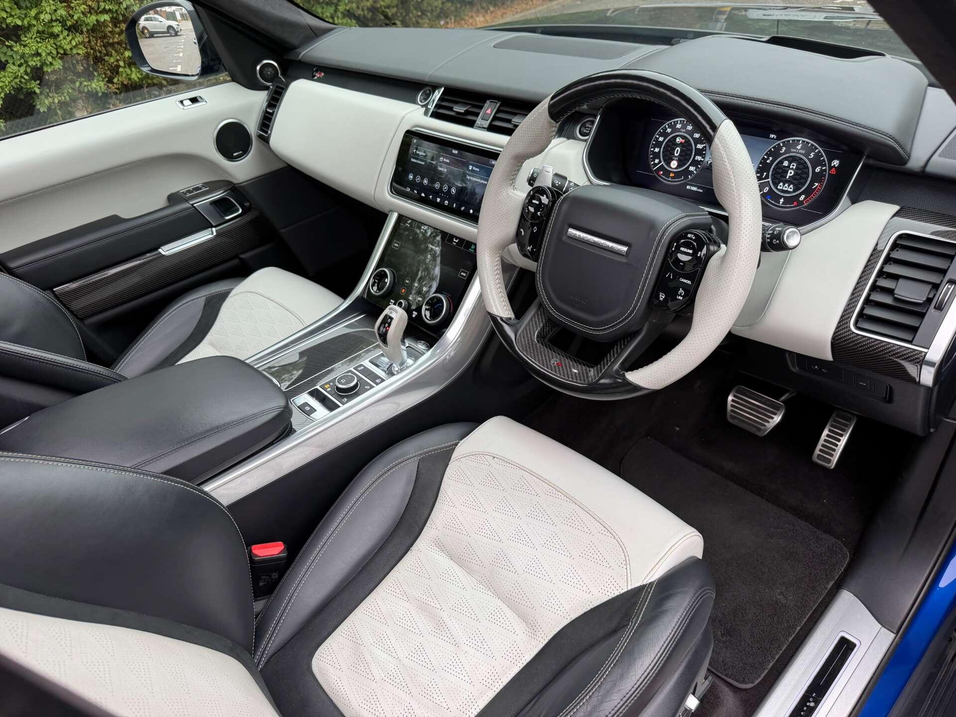 Land Rover Range Rover Sport view 27