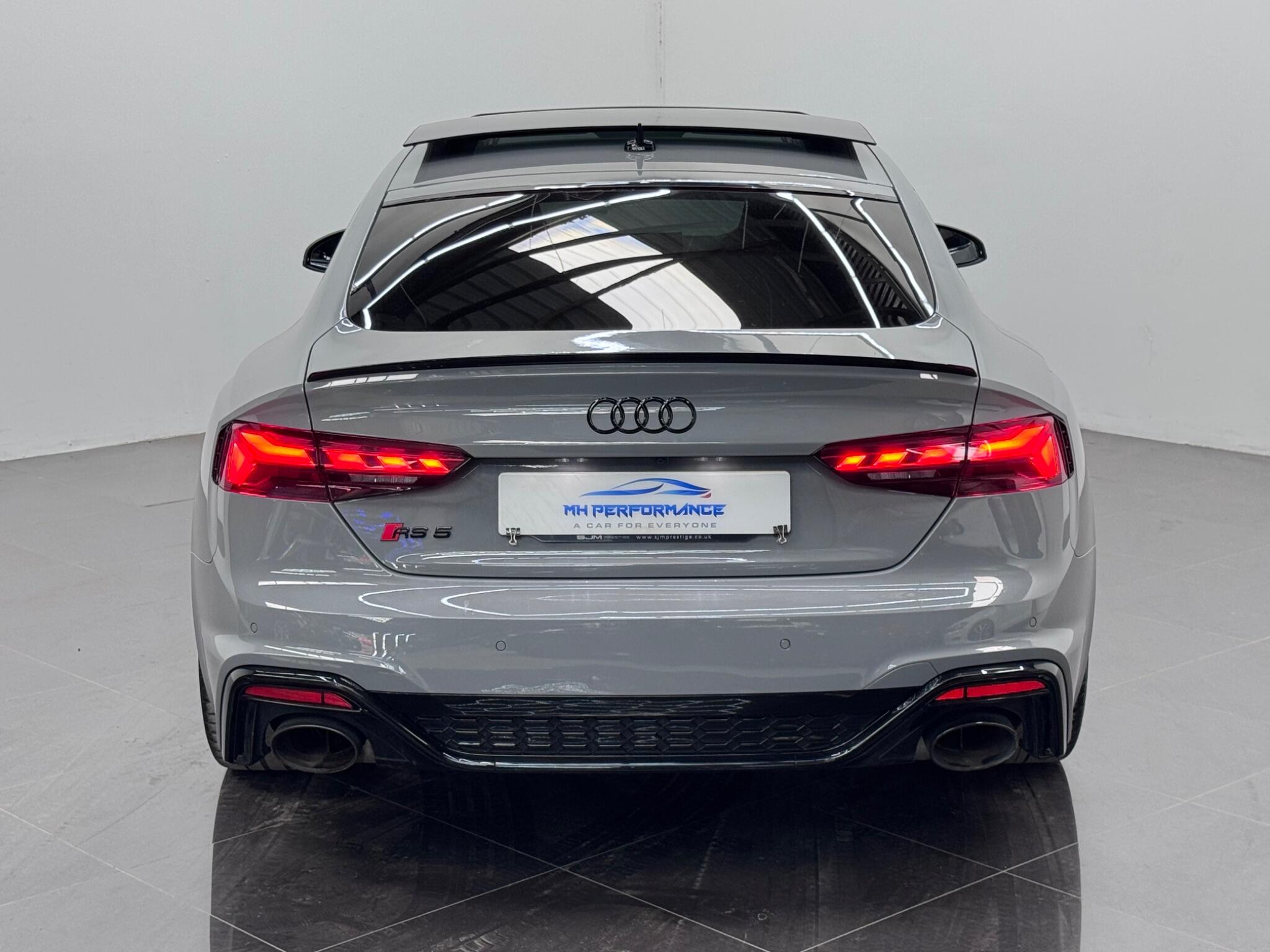 Audi RS5 view 42