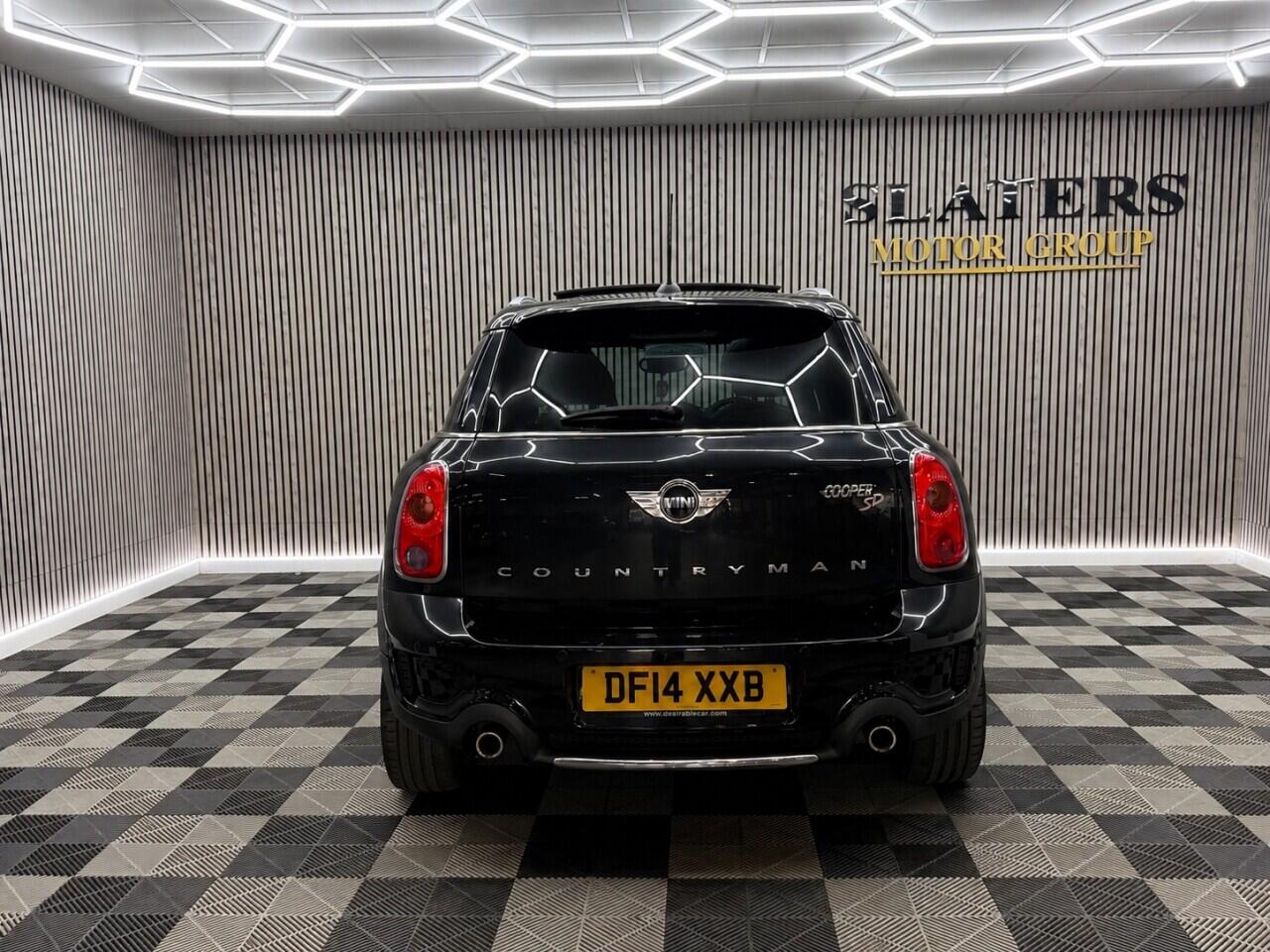 Mini Countryman view 29