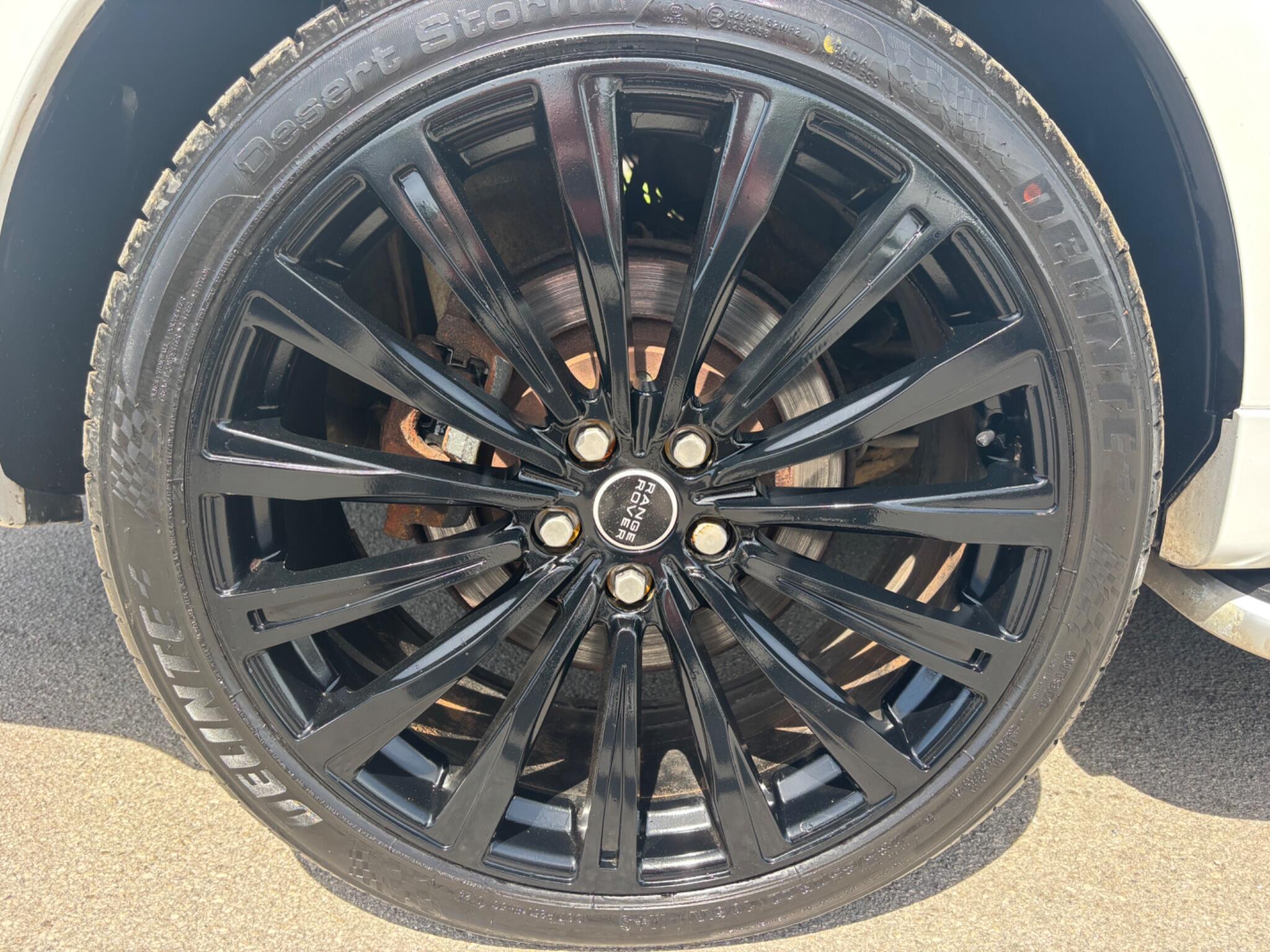 Land Rover Range Rover Sport view 23
