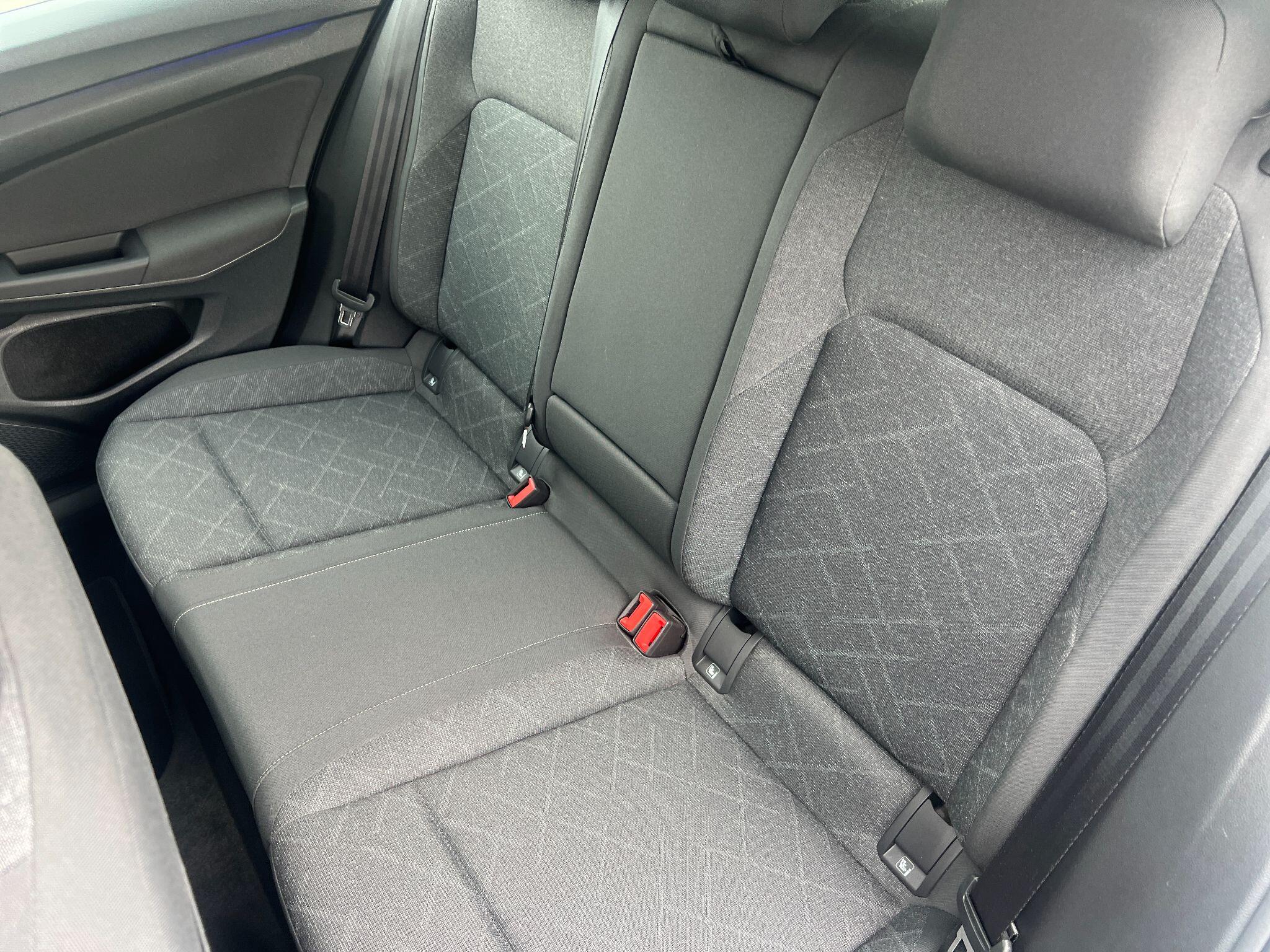 Volkswagen Golf view 16