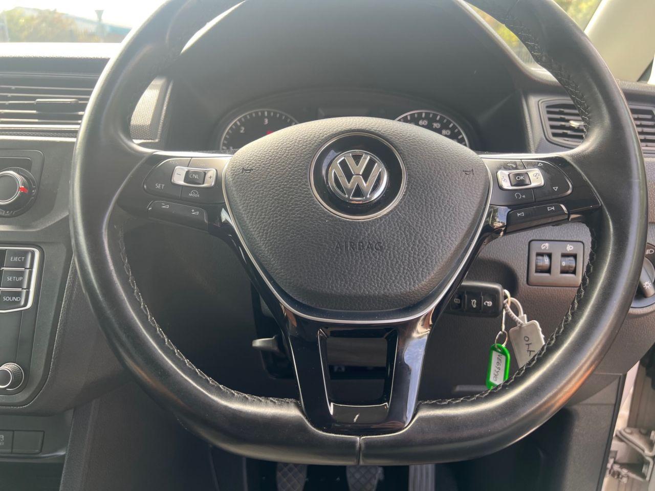 Volkswagen Caddy Maxi view 23