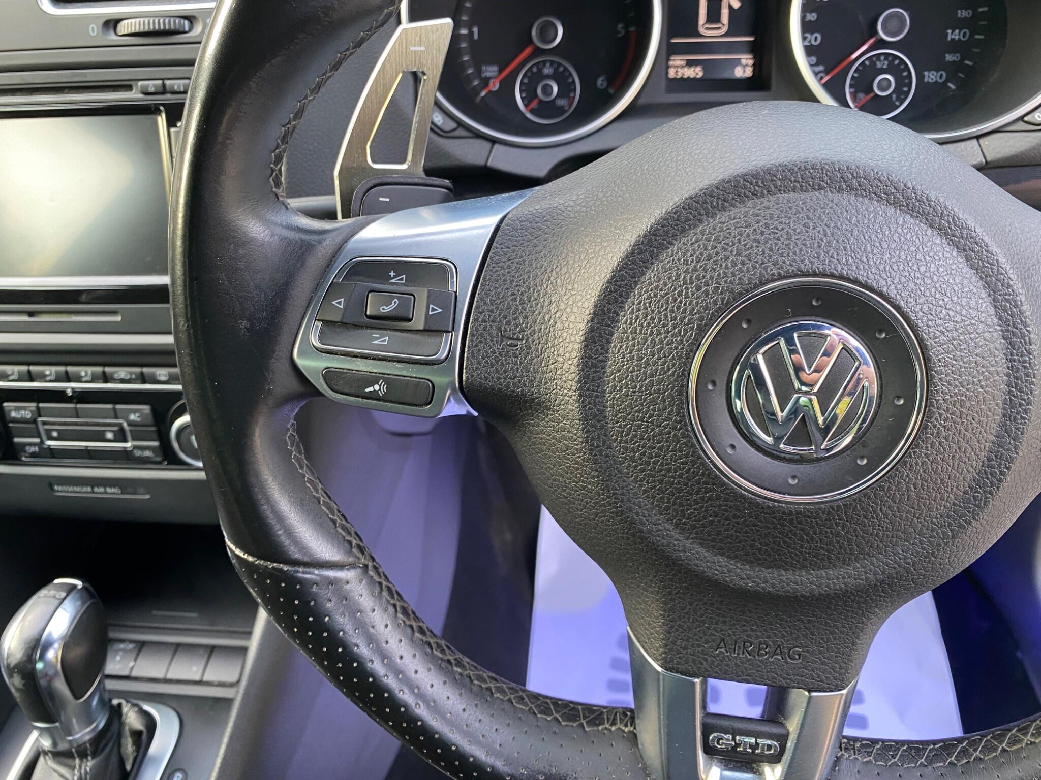 Volkswagen Golf view 17