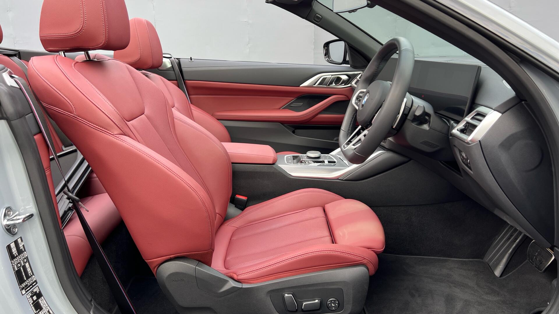 BMW 4 Series view 11