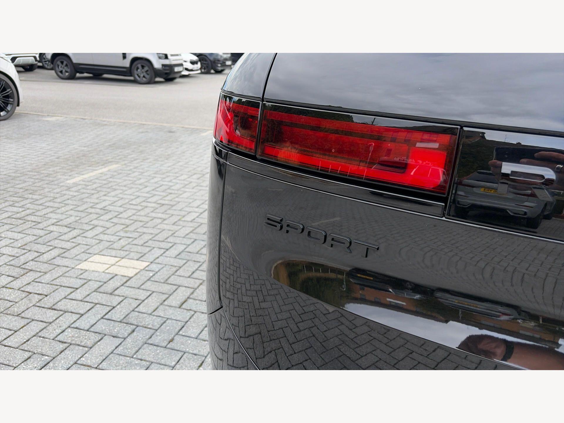 Land Rover Range Rover Sport view 23