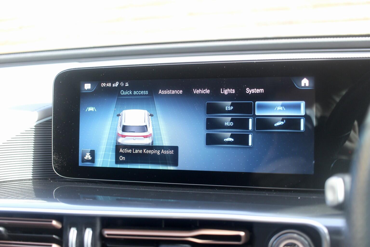 Mercedes-Benz Eqc view 27