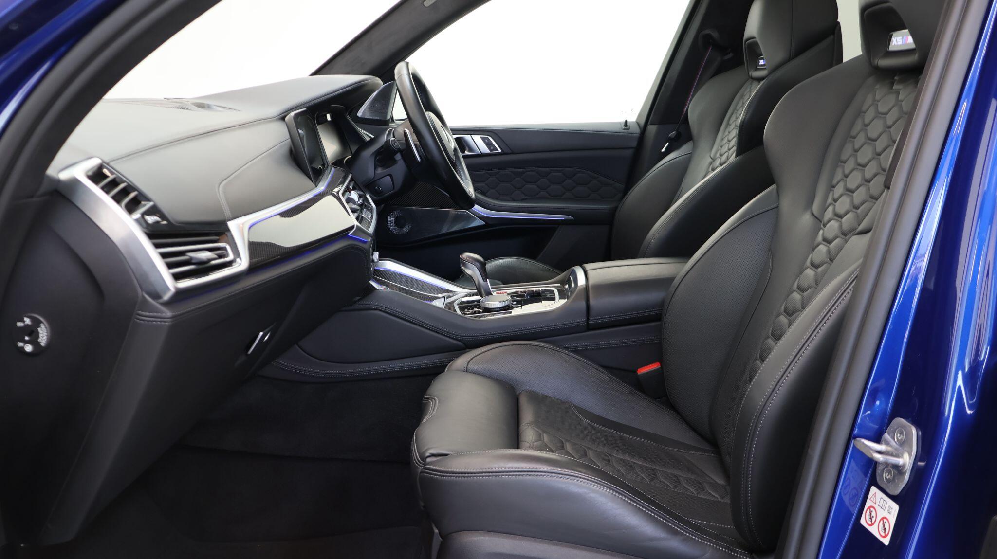 BMW X5 M view 42