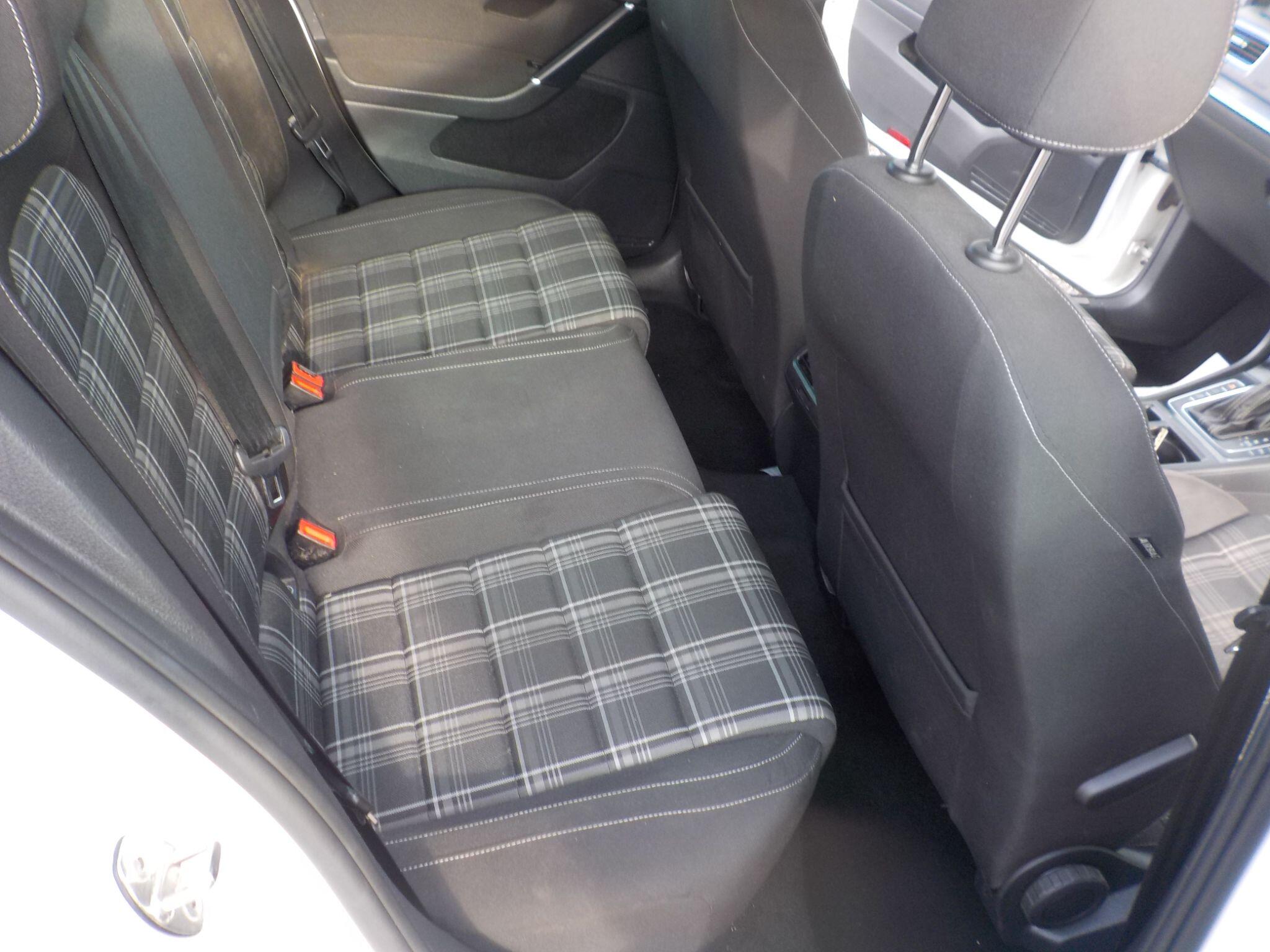 Volkswagen Golf 2.0 TDI BlueMotion Tech GTD DSG Euro 6 (s/s) 5dr