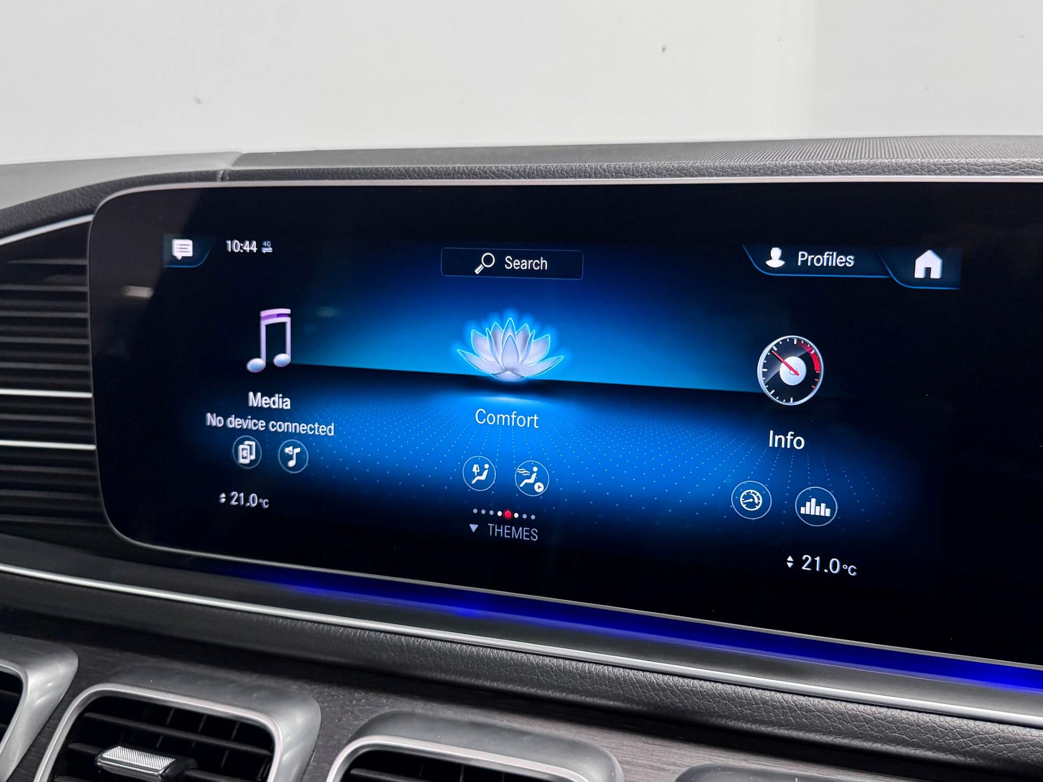 Mercedes-Benz GLE view 44