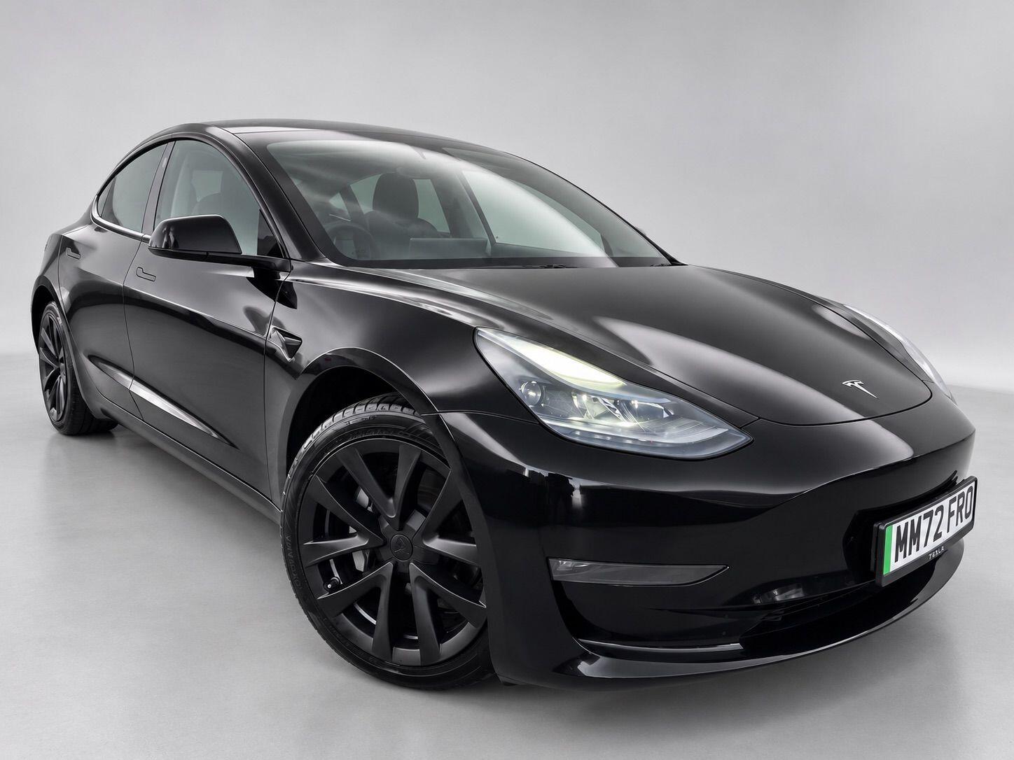 Tesla Model 3 view 5