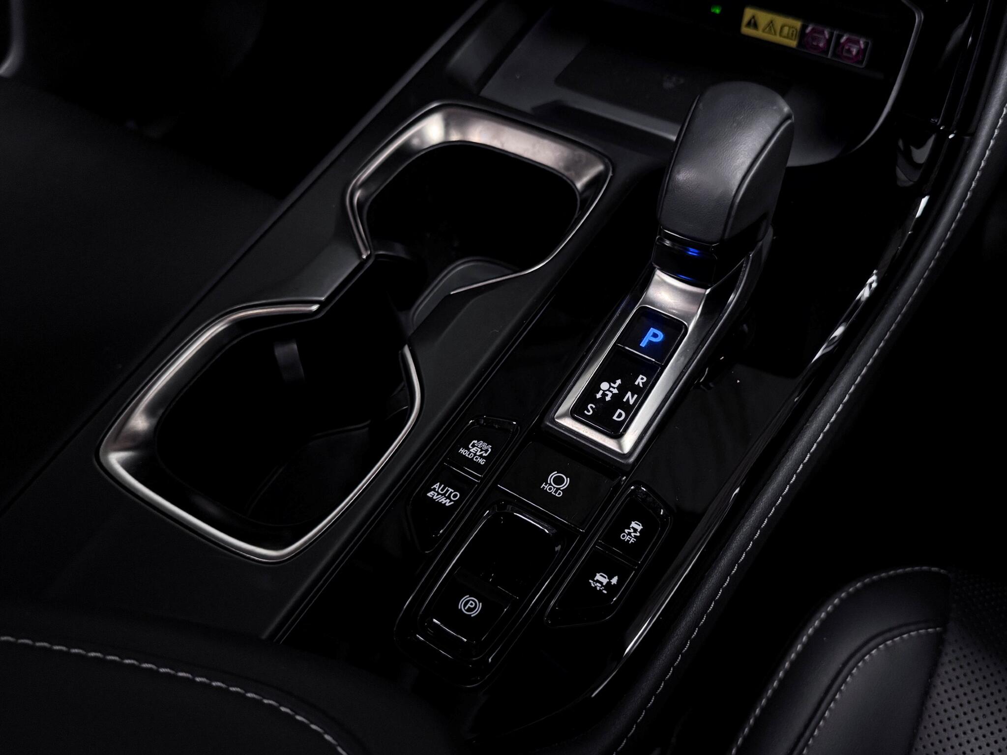 Lexus NX view 28