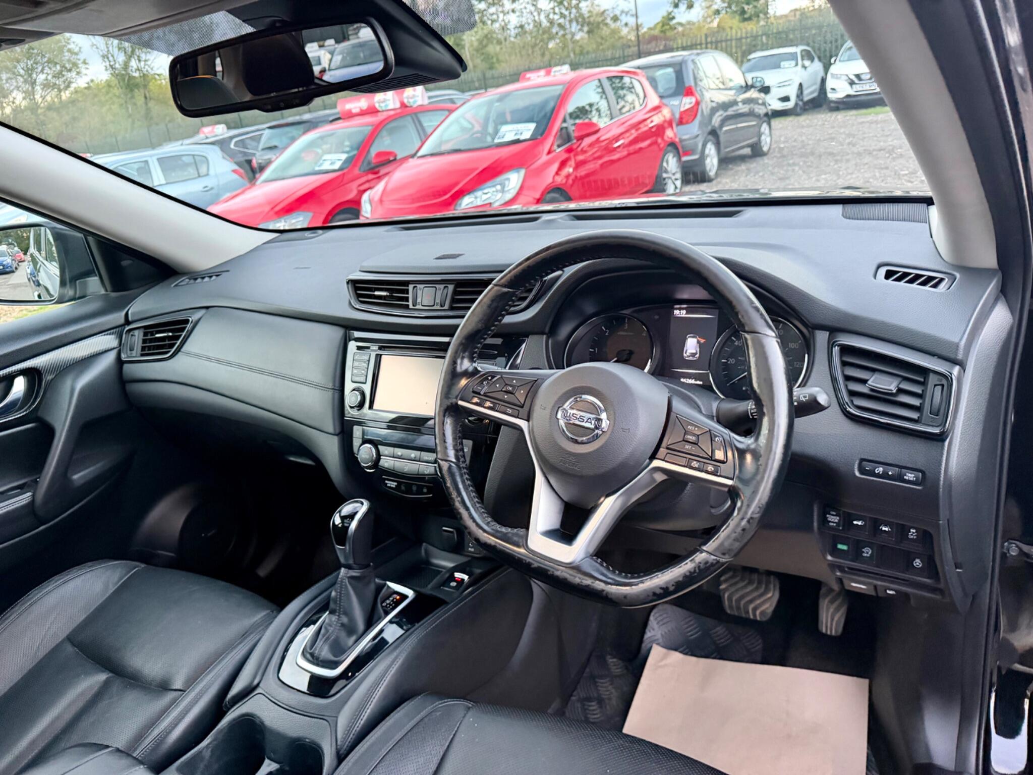 Nissan X-Trail view 24
