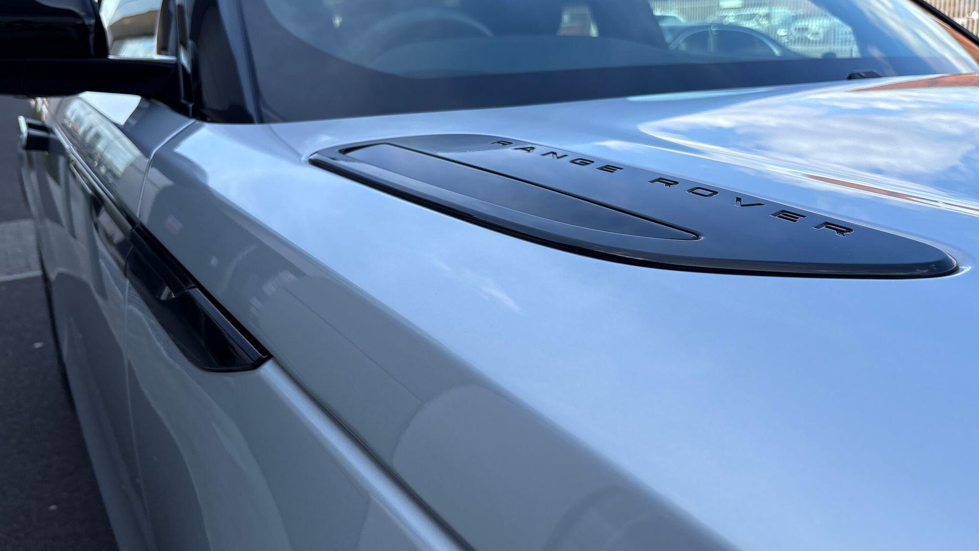 Land Rover Range Rover Velar view 42