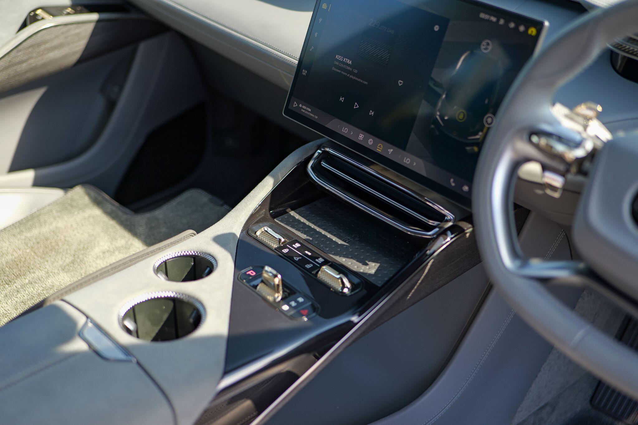 Lotus Eletre view 13