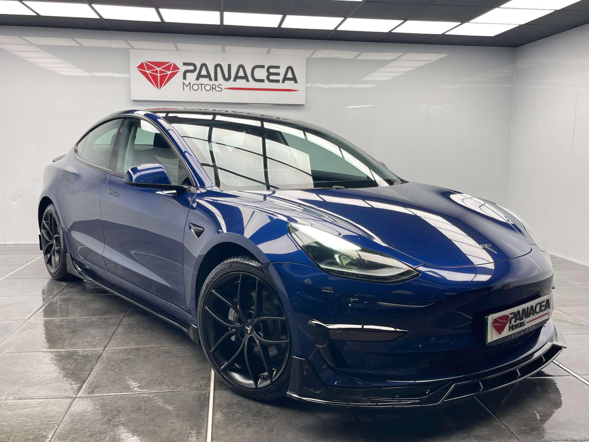 Tesla Model 3 view 7